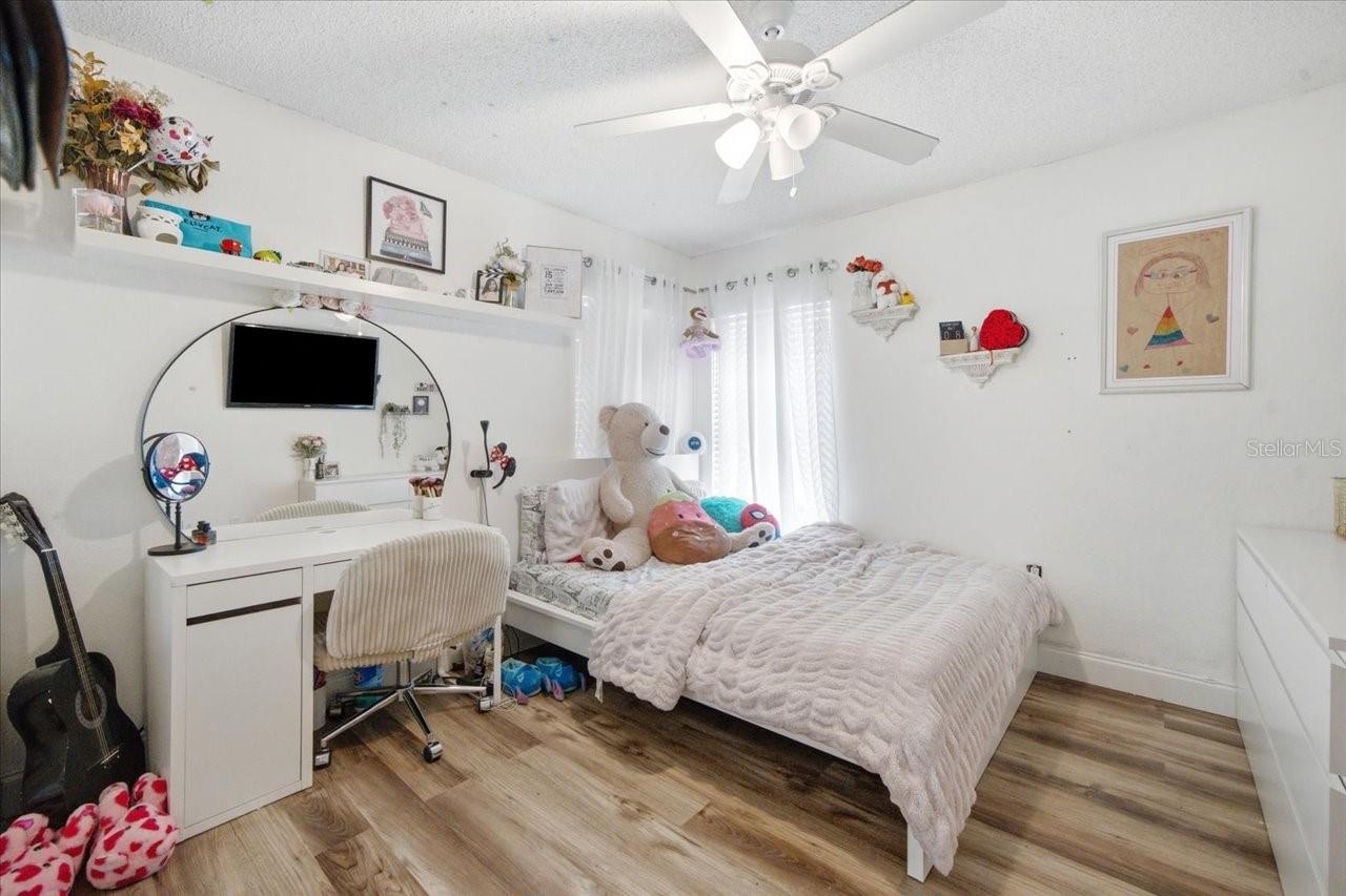 SPRING HILL - Residential