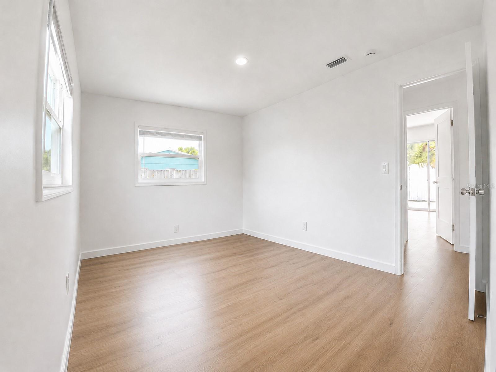 SHOREACRES CENTER - Residential