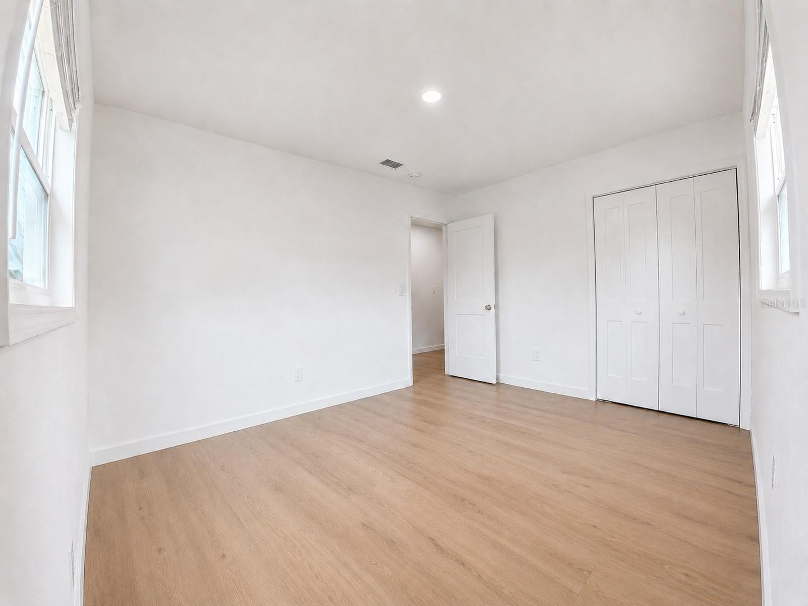 SHOREACRES CENTER - Residential