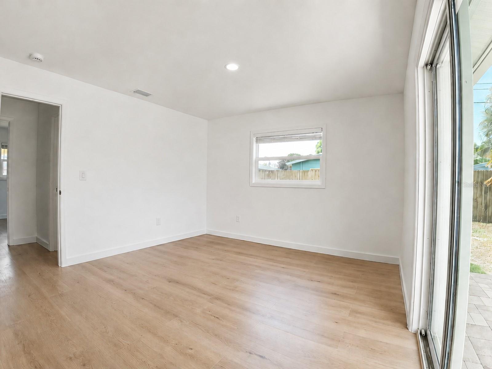 SHOREACRES CENTER - Residential