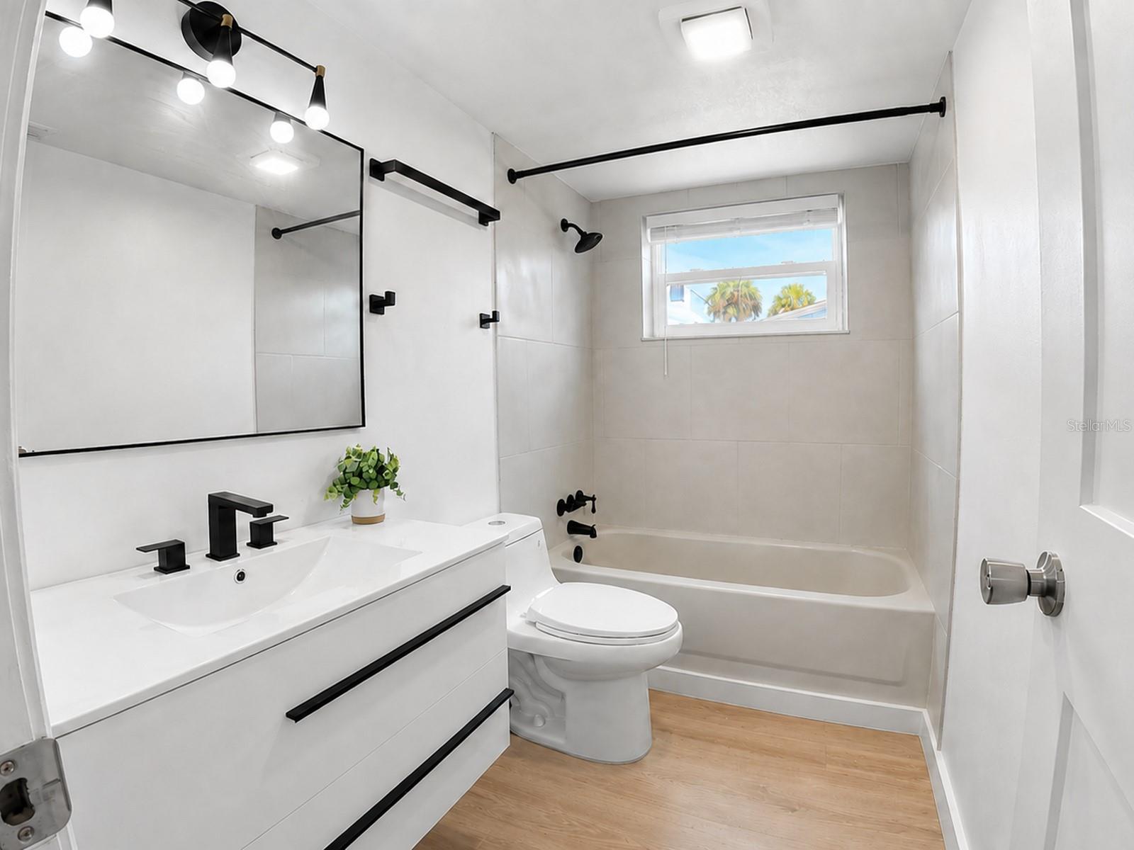 SHOREACRES CENTER - Residential