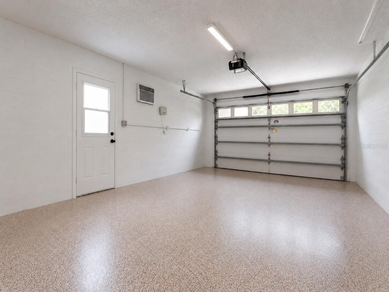 SHOREACRES CENTER - Residential