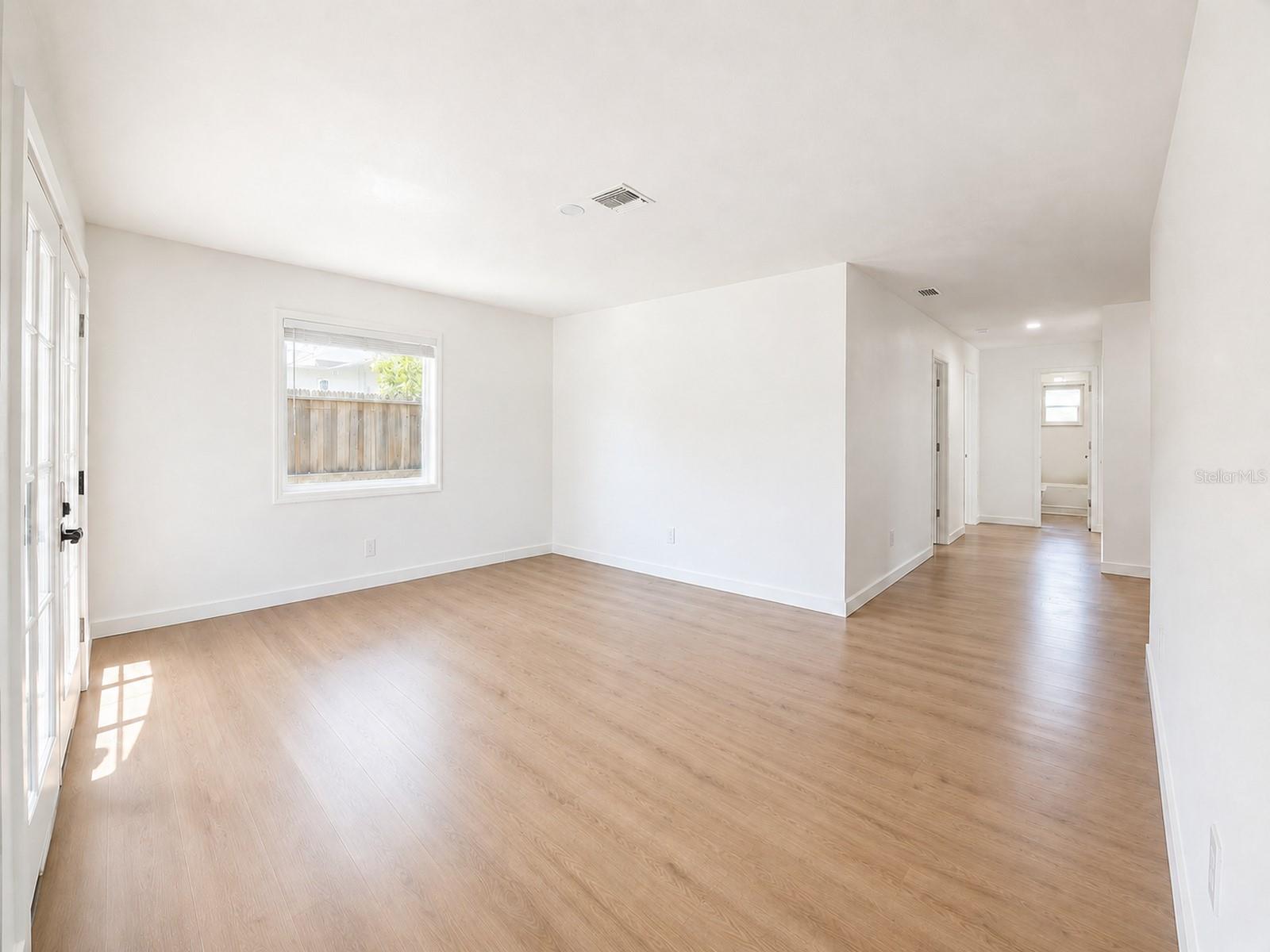 SHOREACRES CENTER - Residential