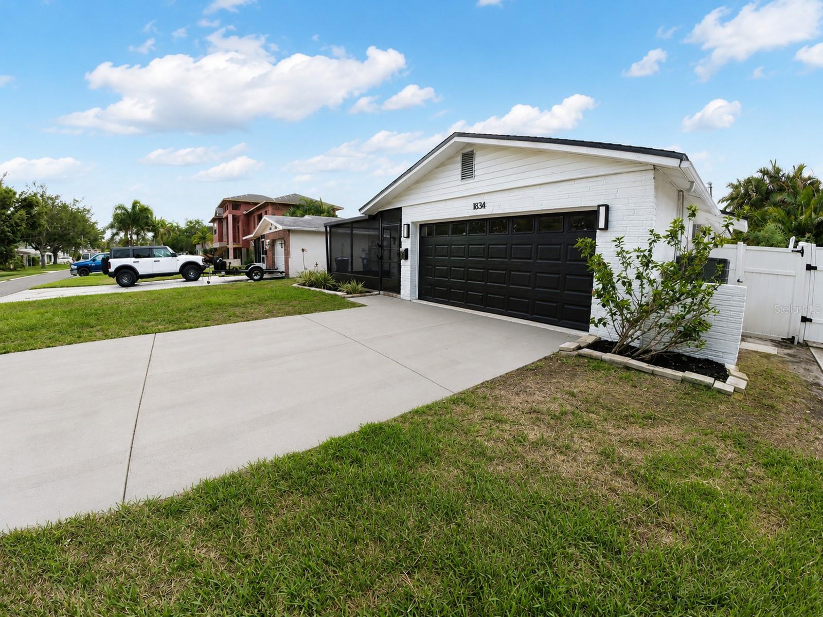 SHOREACRES CENTER - Residential