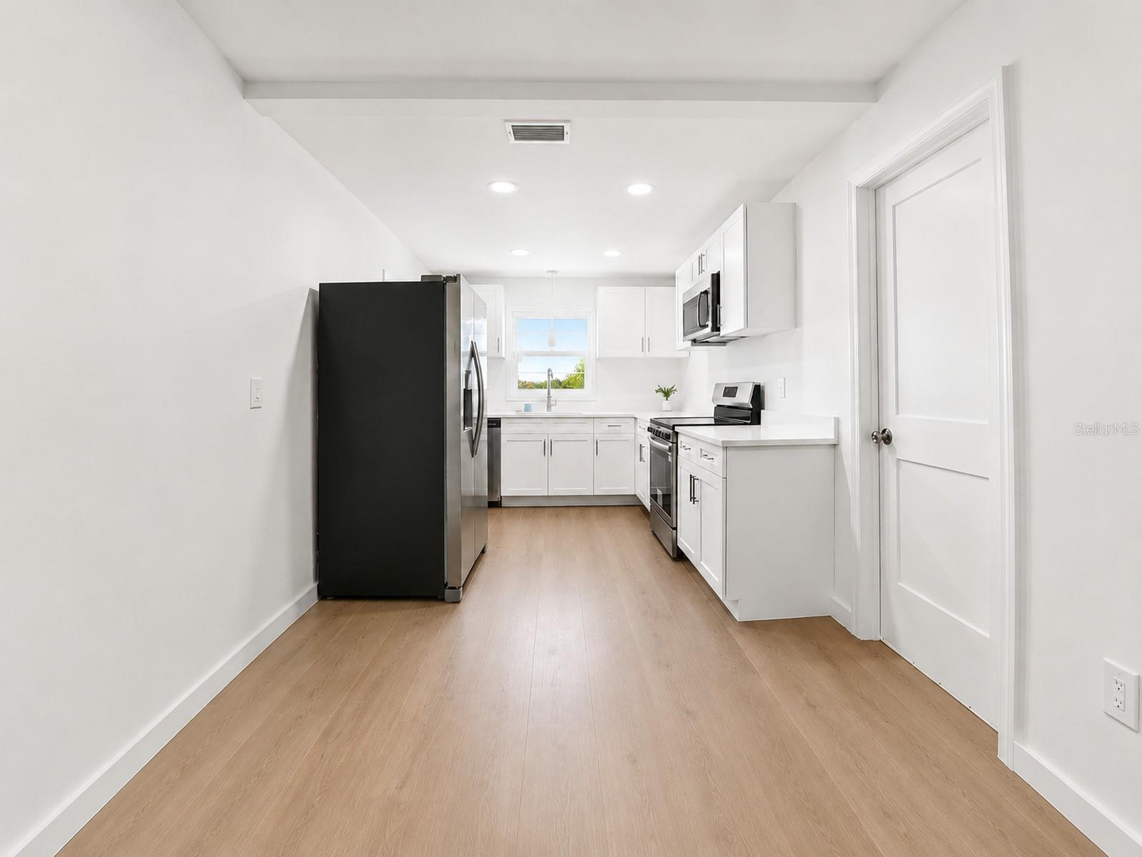 SHOREACRES CENTER - Residential