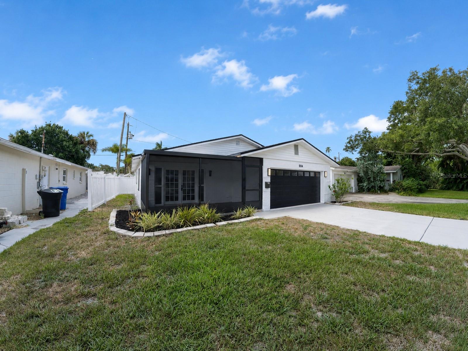 SHOREACRES CENTER - Residential