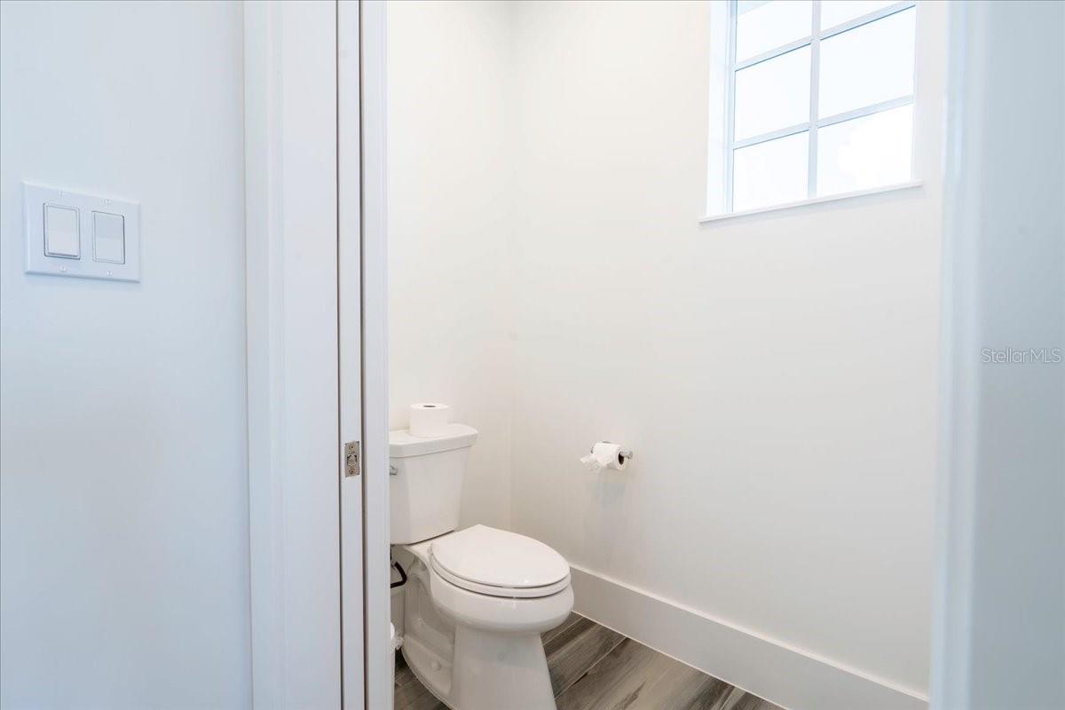 EMERALD FLATS UN 10 - Residential