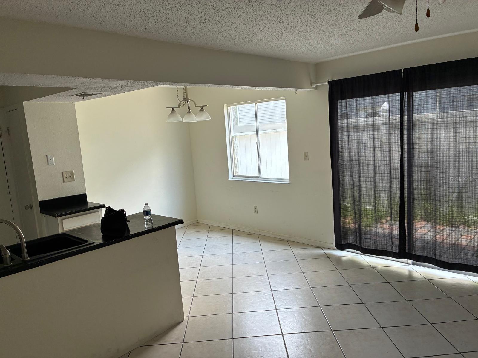 PINE SHADOWS CONDO PH 03 - Residential