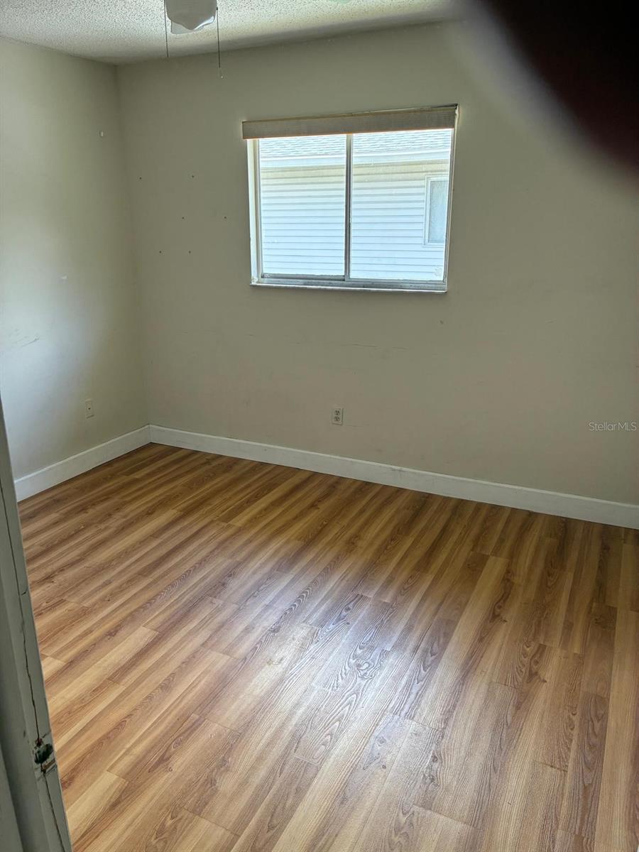 PINE SHADOWS CONDO PH 03 - Residential