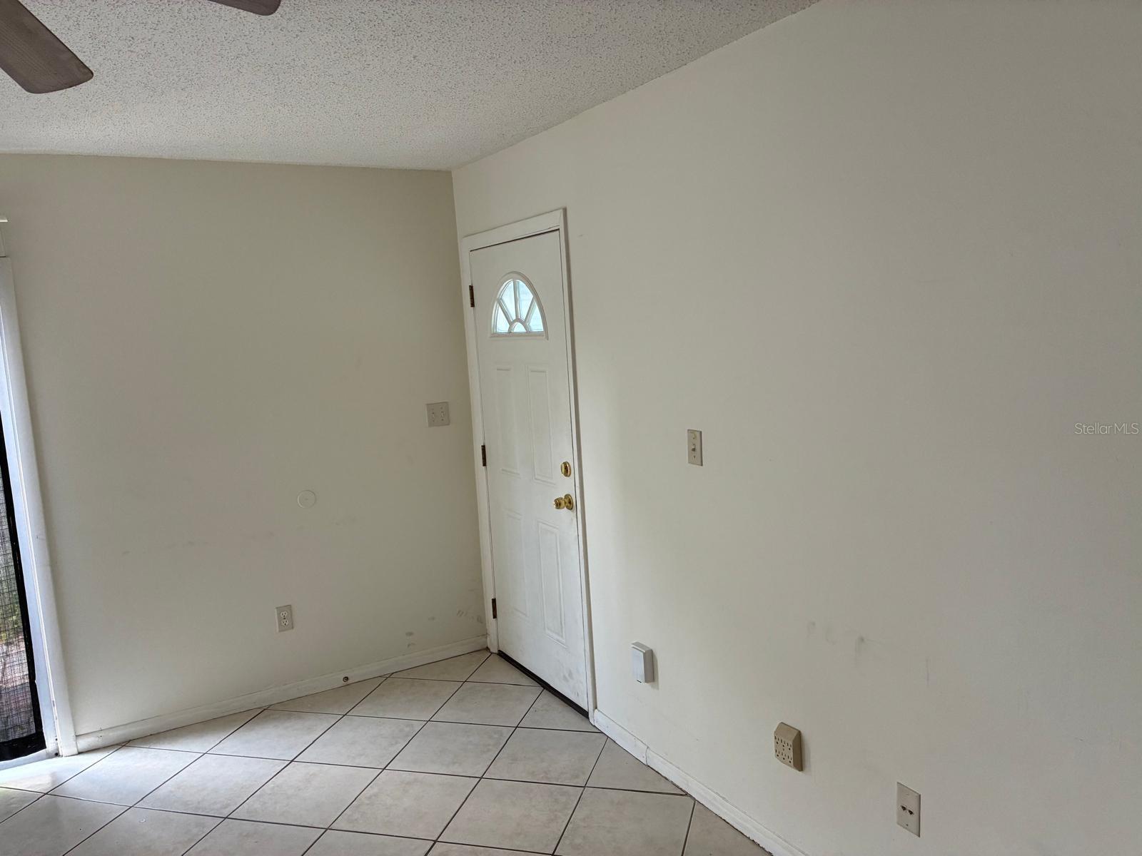 PINE SHADOWS CONDO PH 03 - Residential