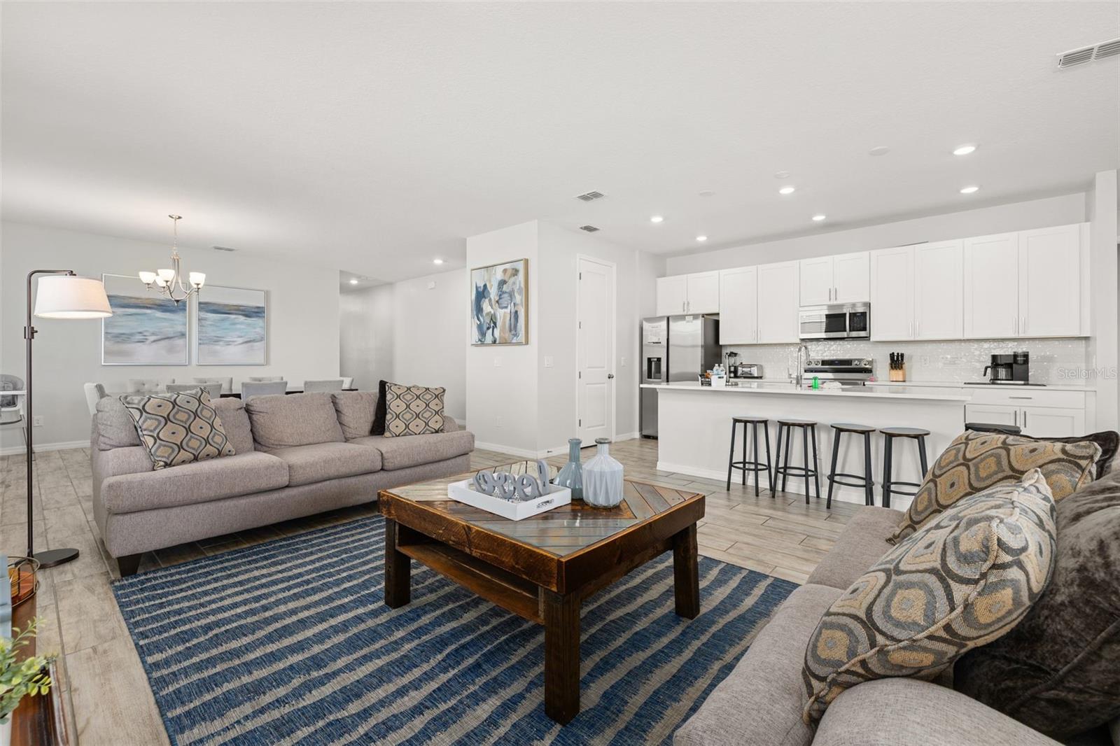 GLEN/WEST HAVEN - Residential