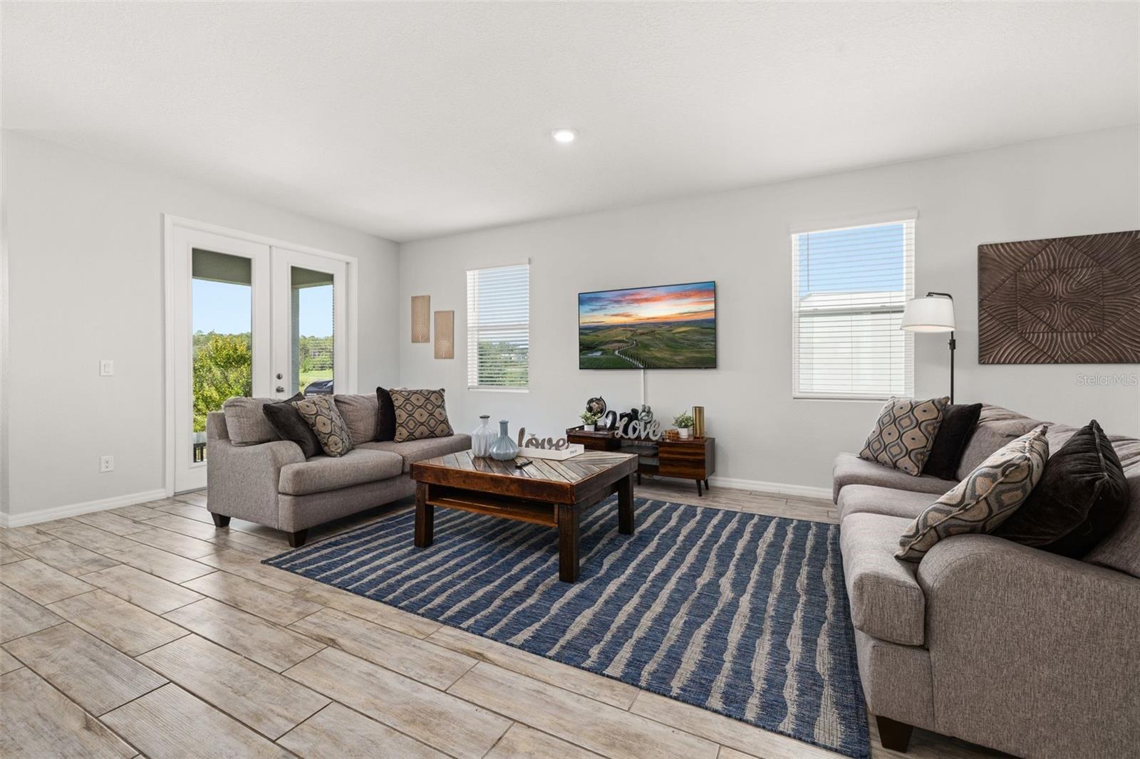 GLEN/WEST HAVEN - Residential