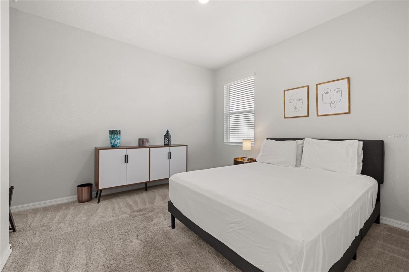 GLEN/WEST HAVEN - Residential