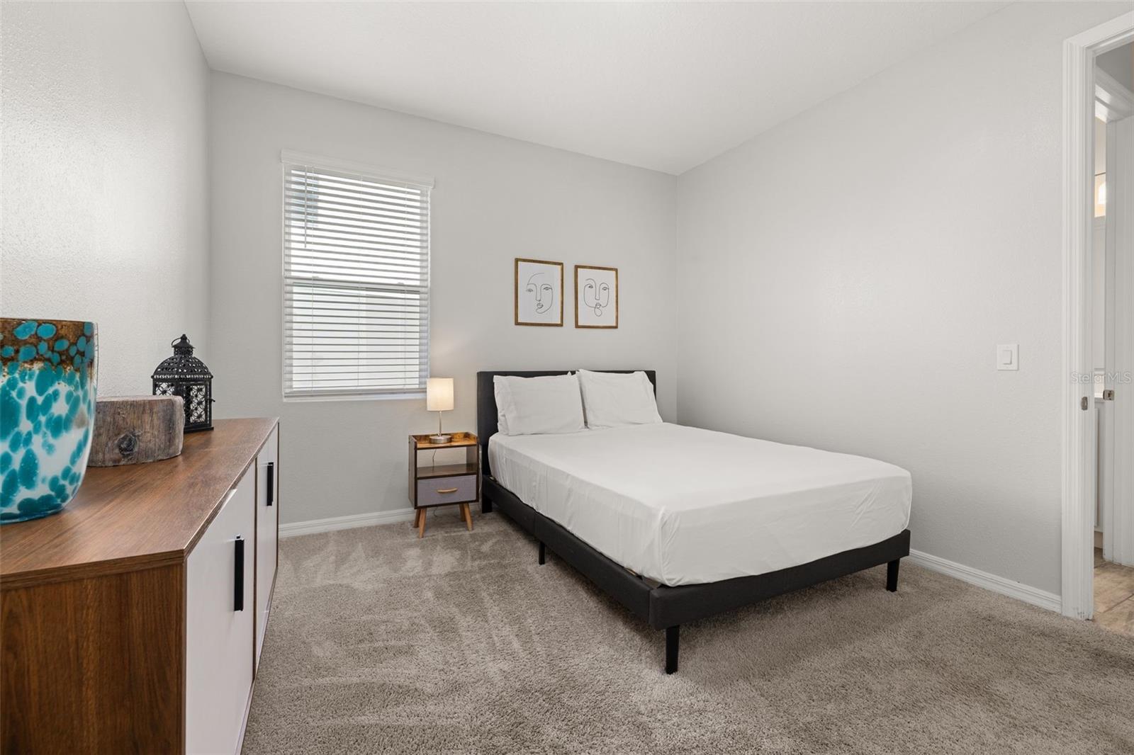 GLEN/WEST HAVEN - Residential