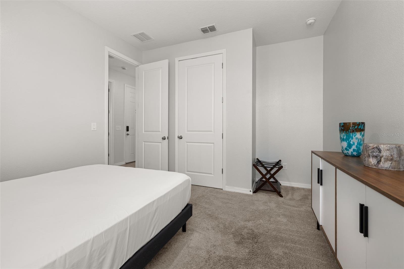 GLEN/WEST HAVEN - Residential