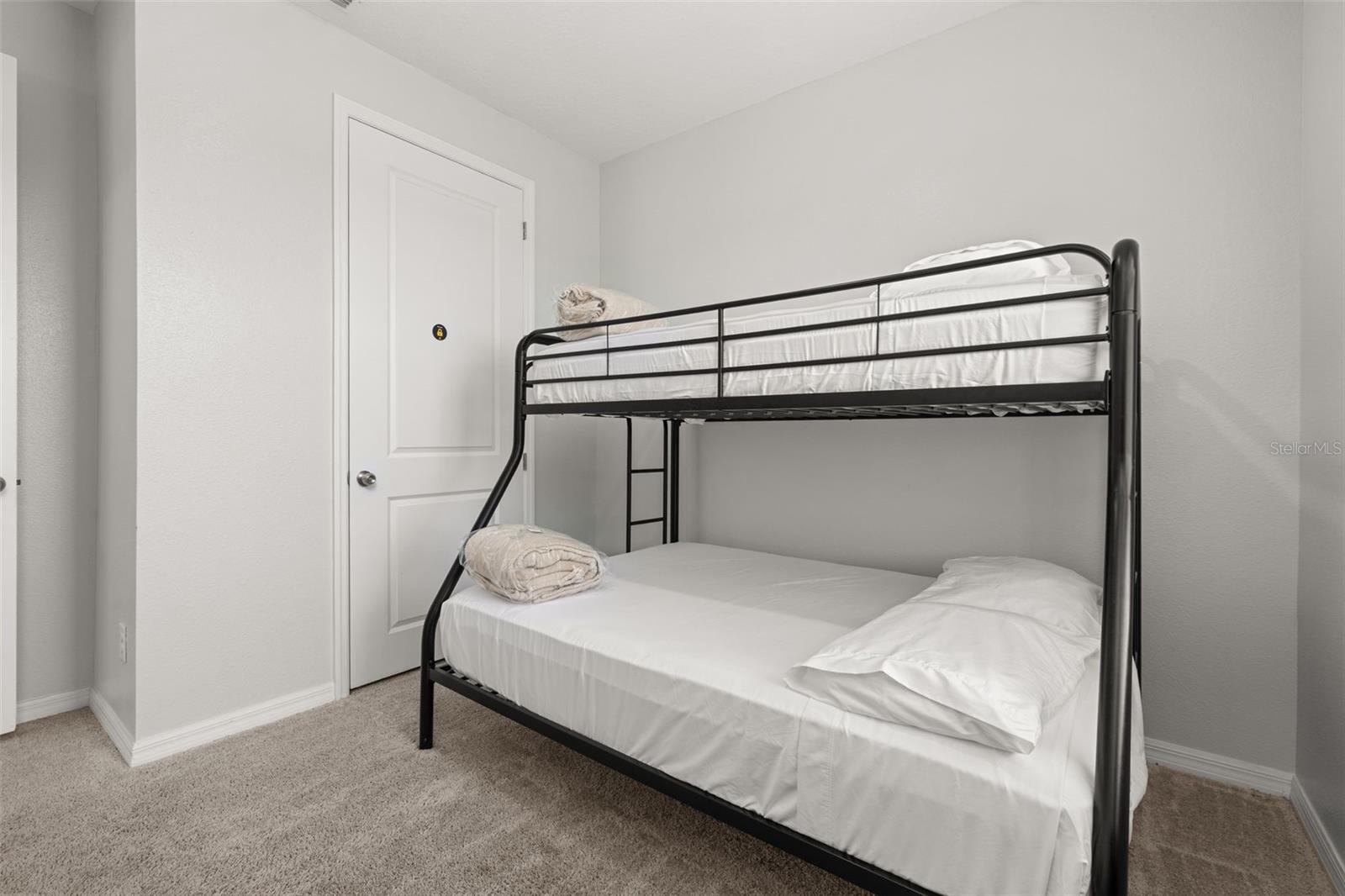 GLEN/WEST HAVEN - Residential