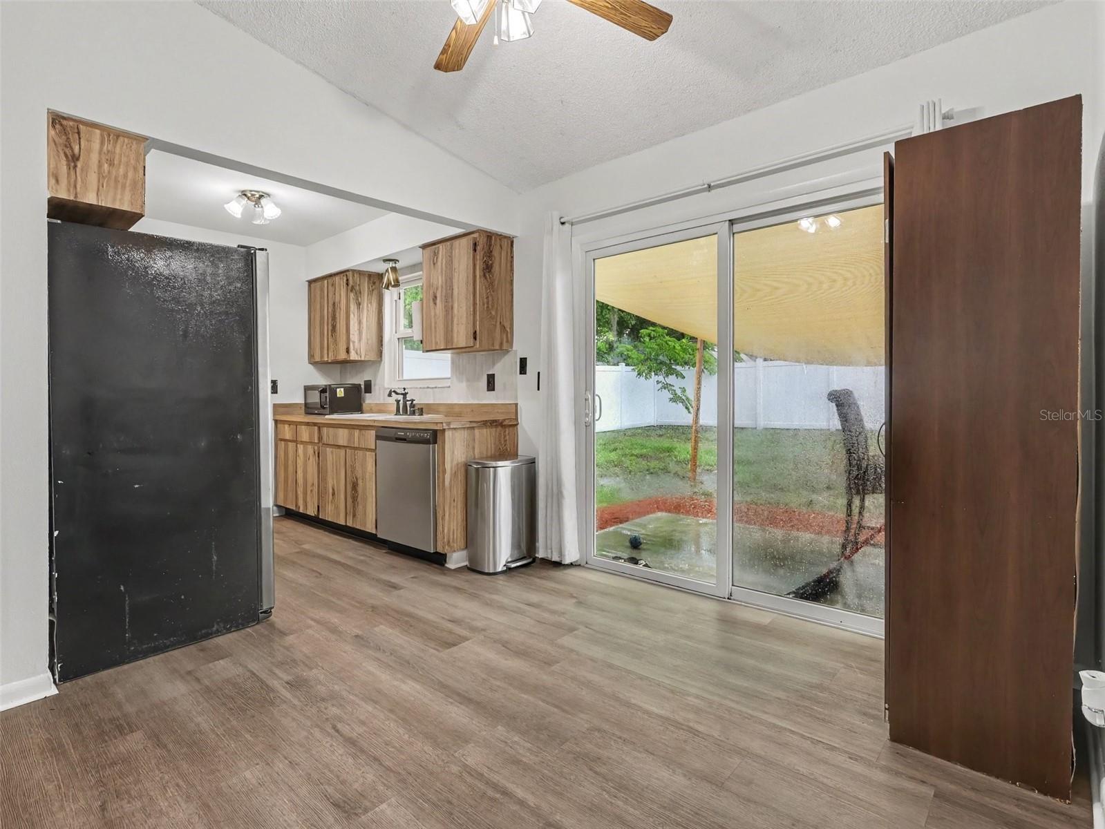 LAKE PADGETT SOUTH - Residential