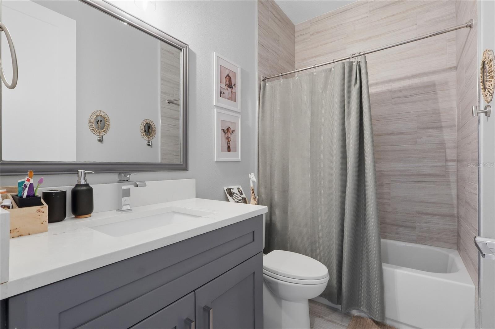 DREWS JOHN H SUB BLKS 1 TO 10 - Residential