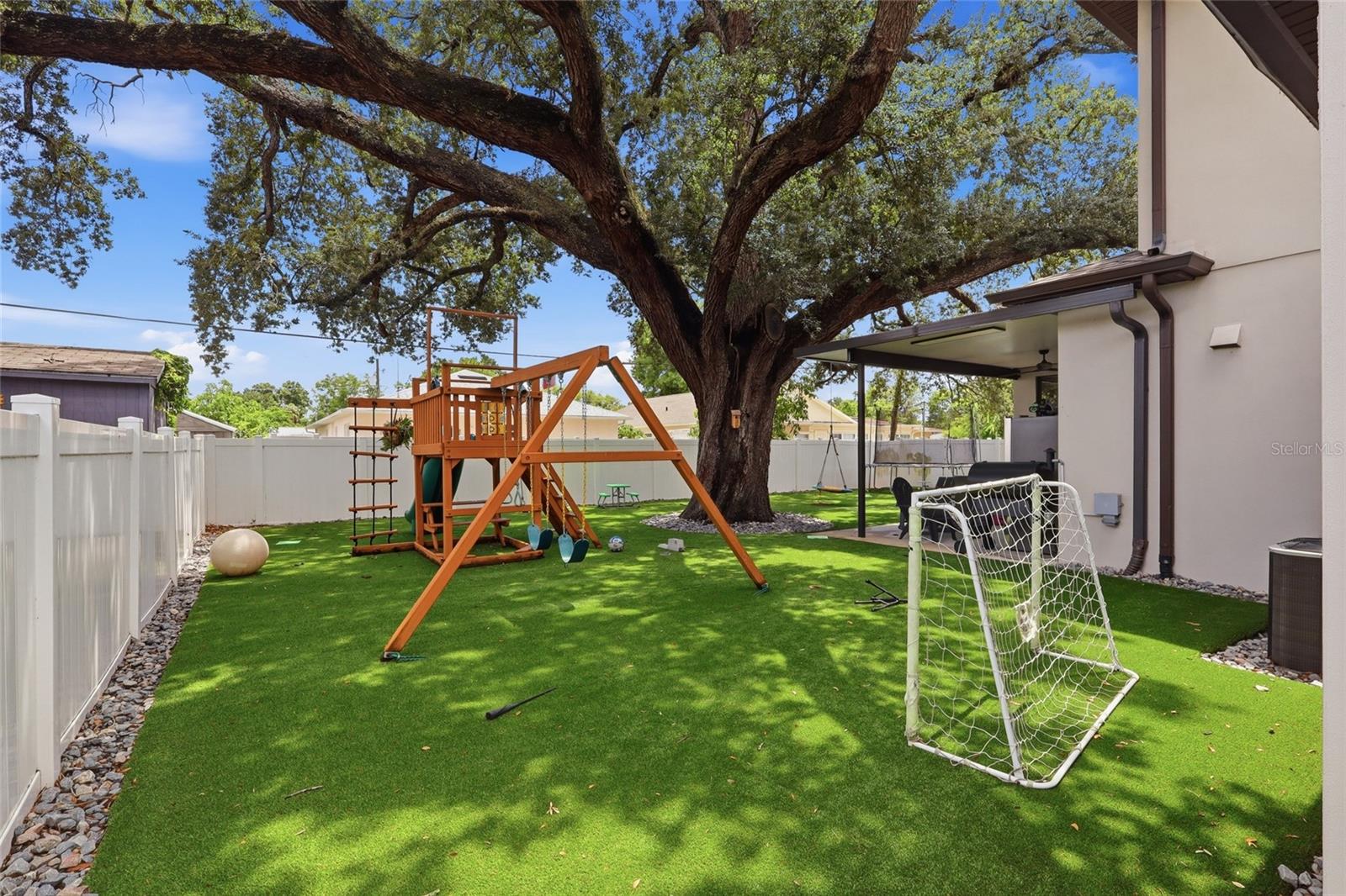 DREWS JOHN H SUB BLKS 1 TO 10 - Residential