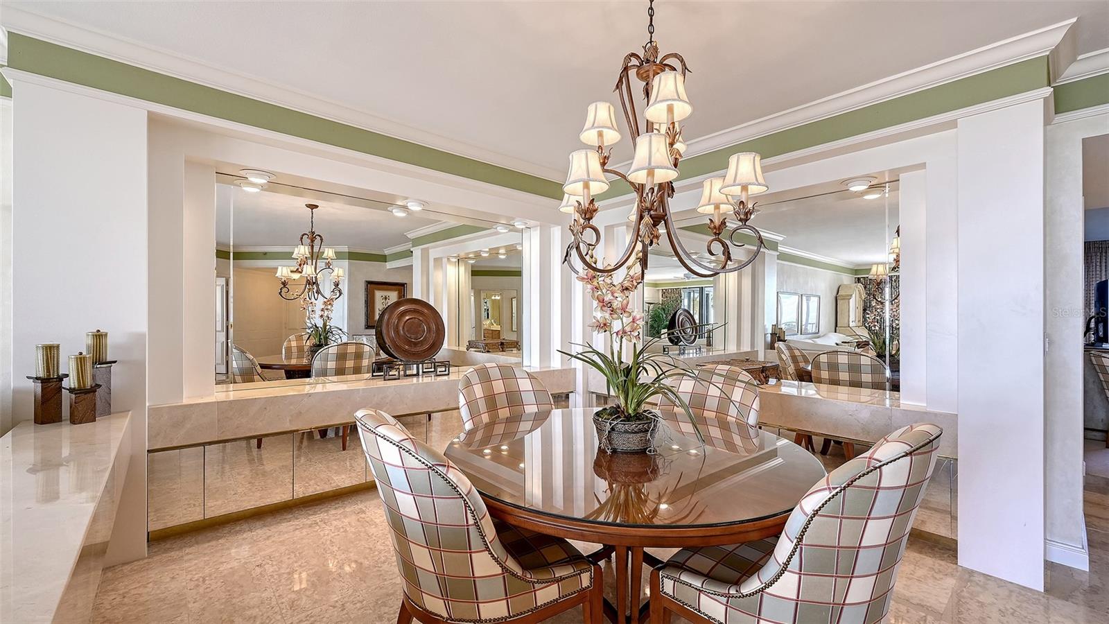 SANCTUARY III - Residential