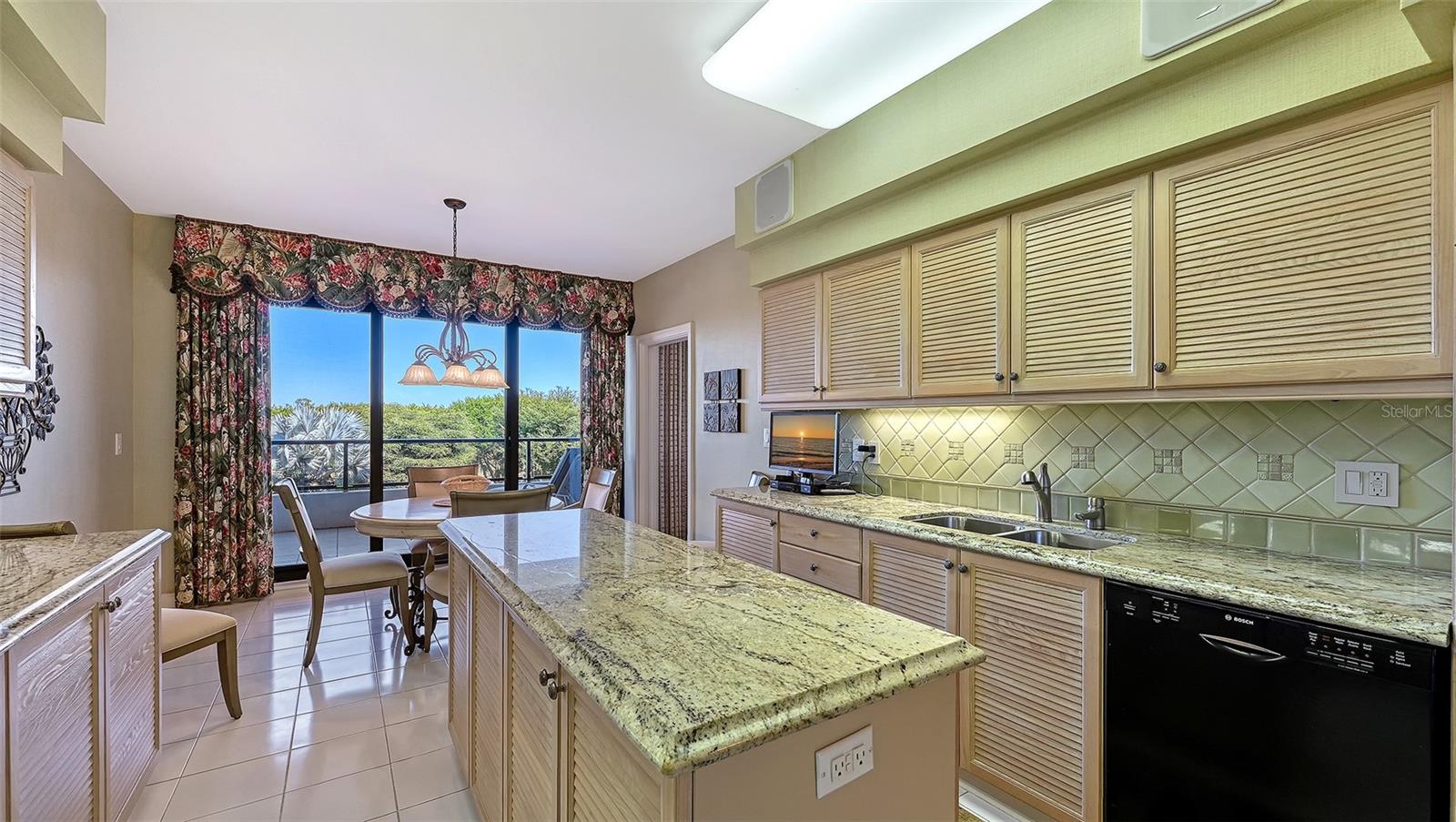 SANCTUARY III - Residential