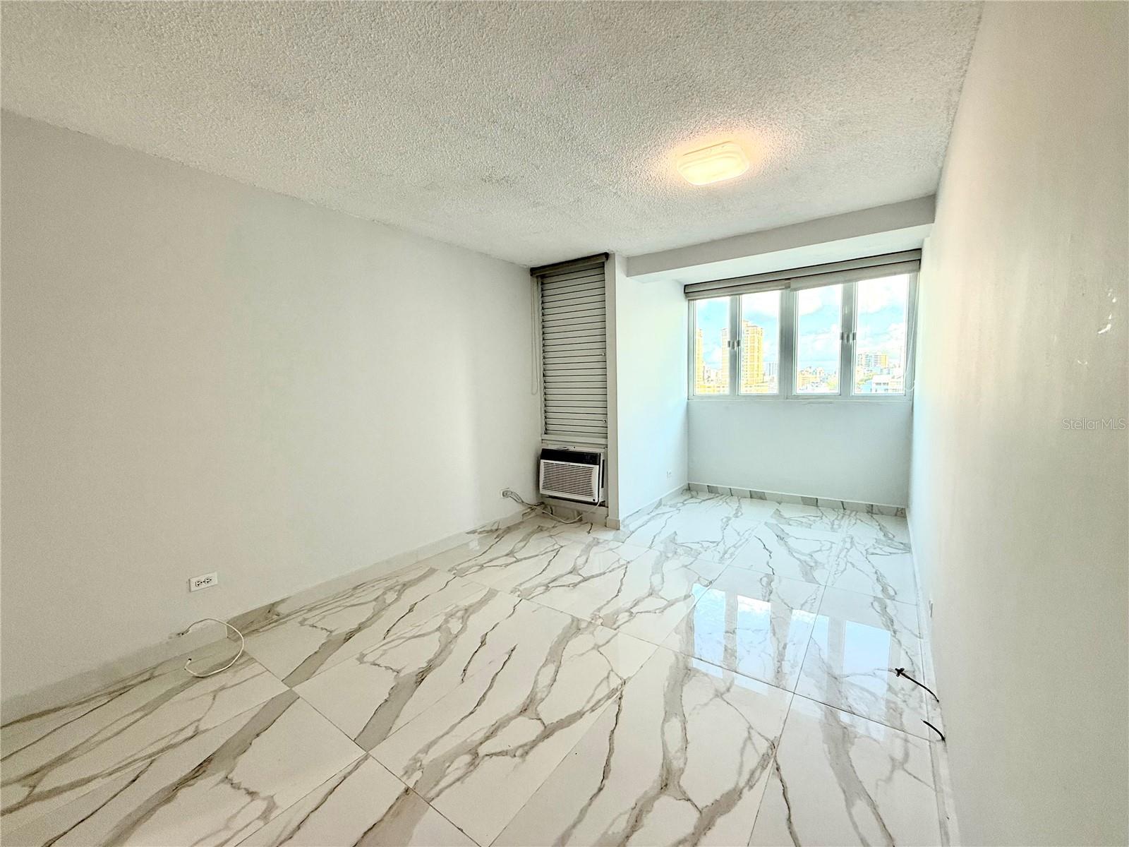 CONDADO DEL MAR - Residential