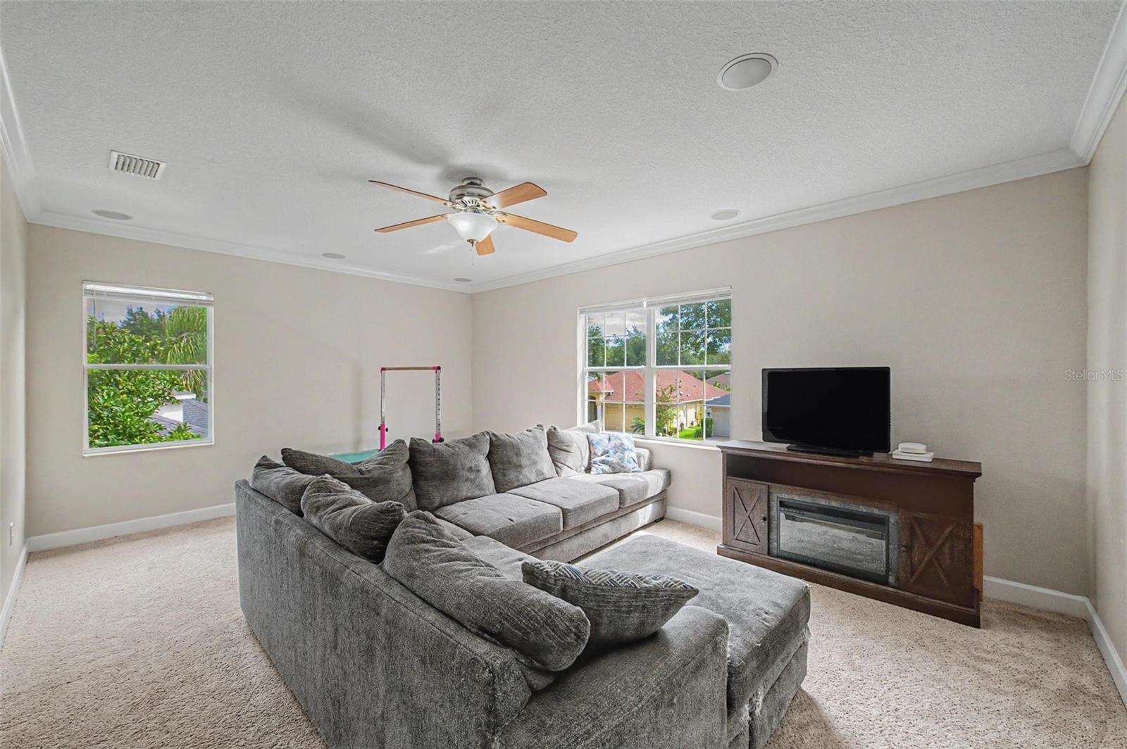 CROSBY CROSSINGS - Residential