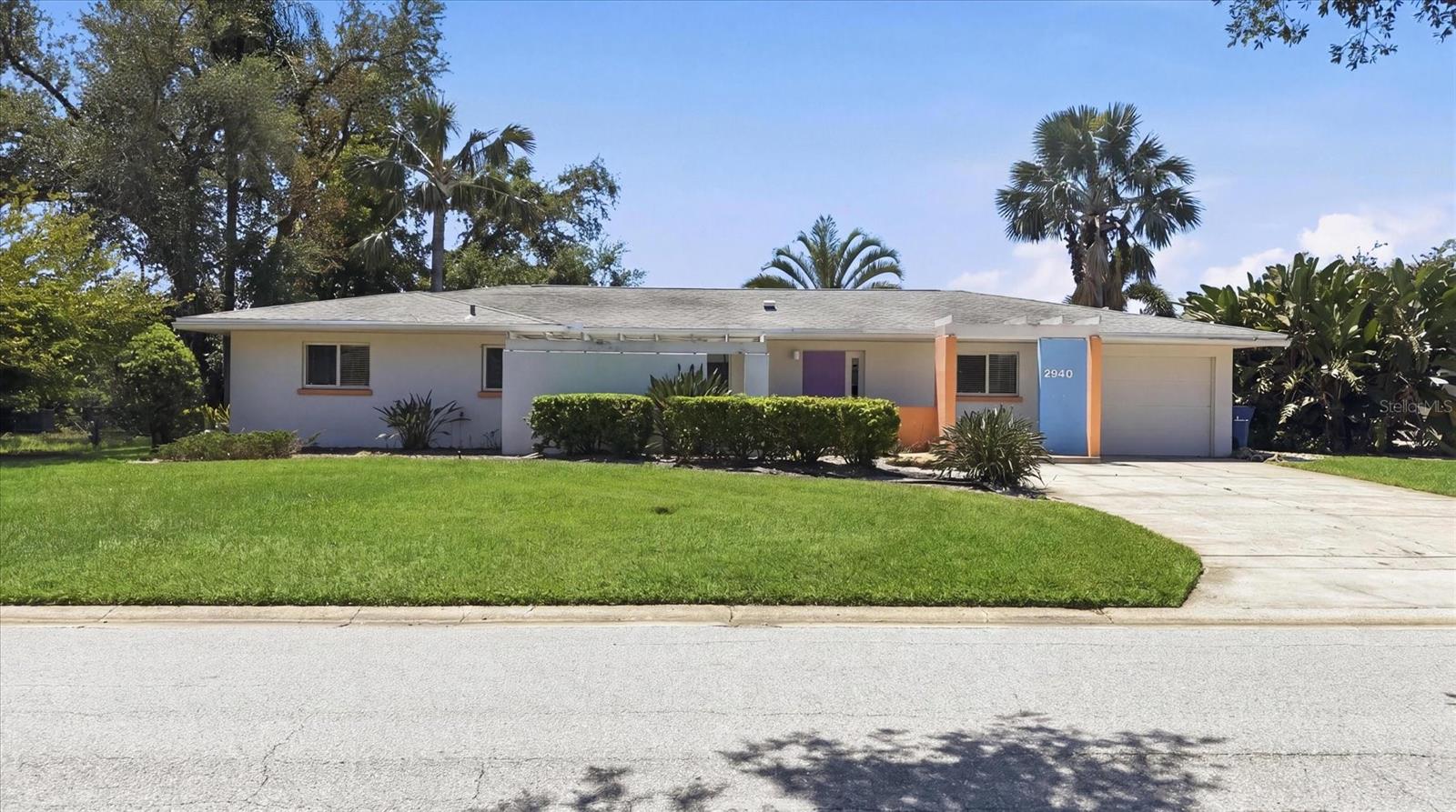 SOUTH GATE - Residential