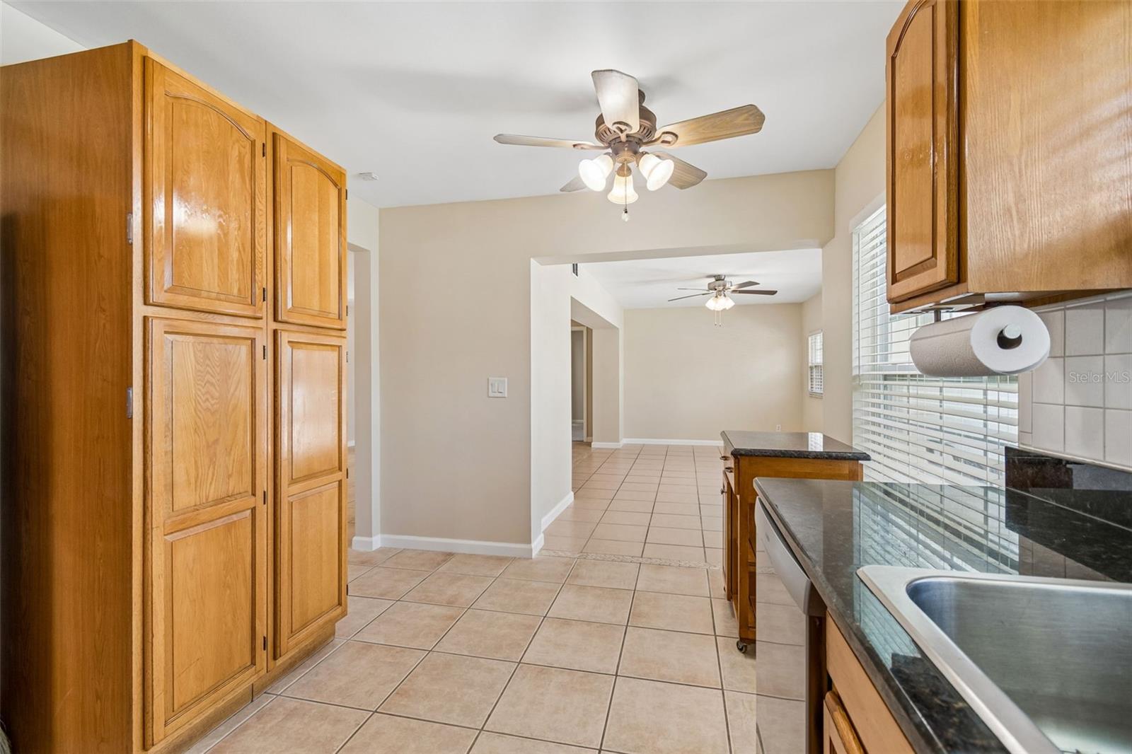 YACHT CLUB ESTATES - Residential