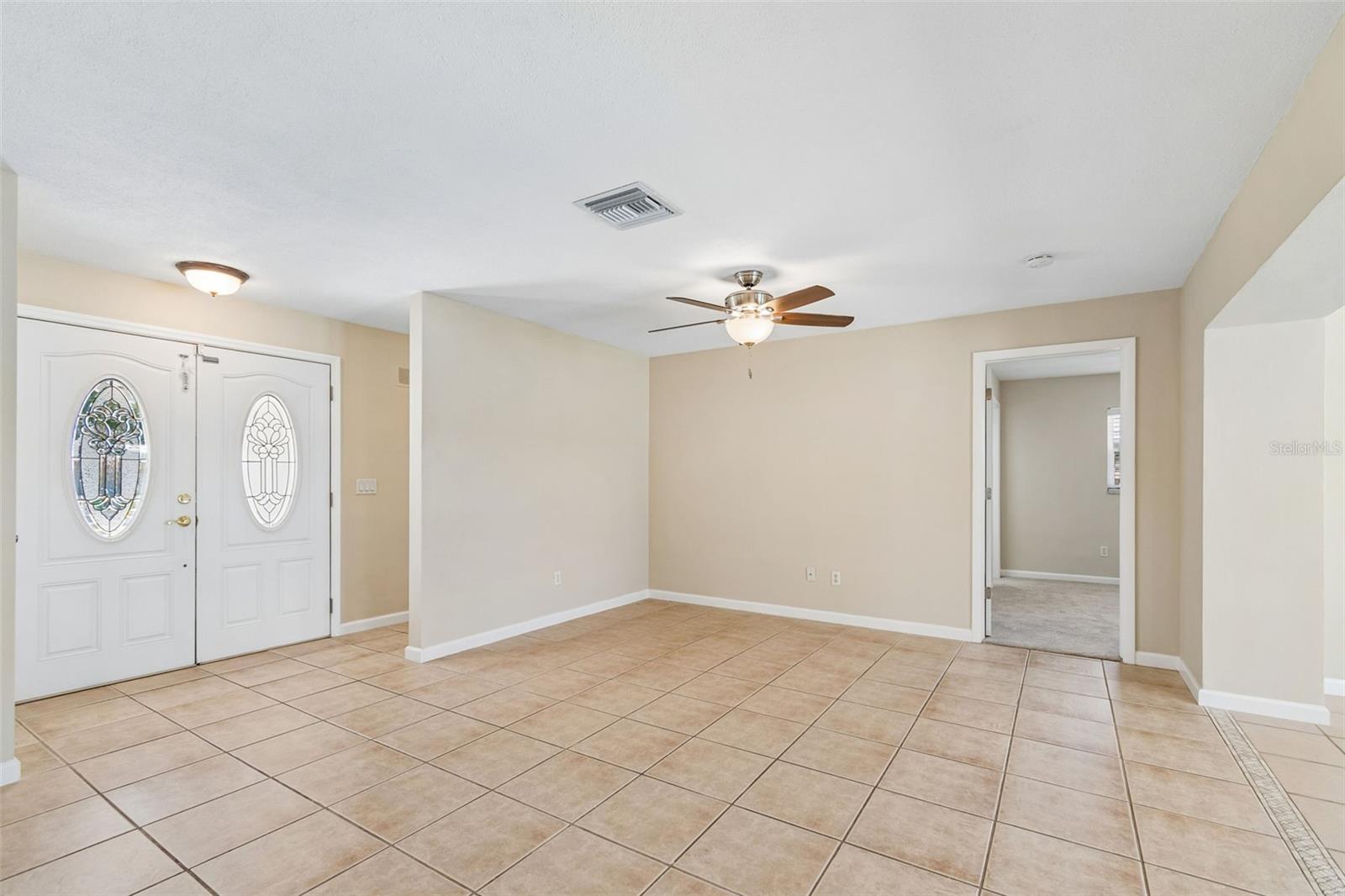 YACHT CLUB ESTATES - Residential
