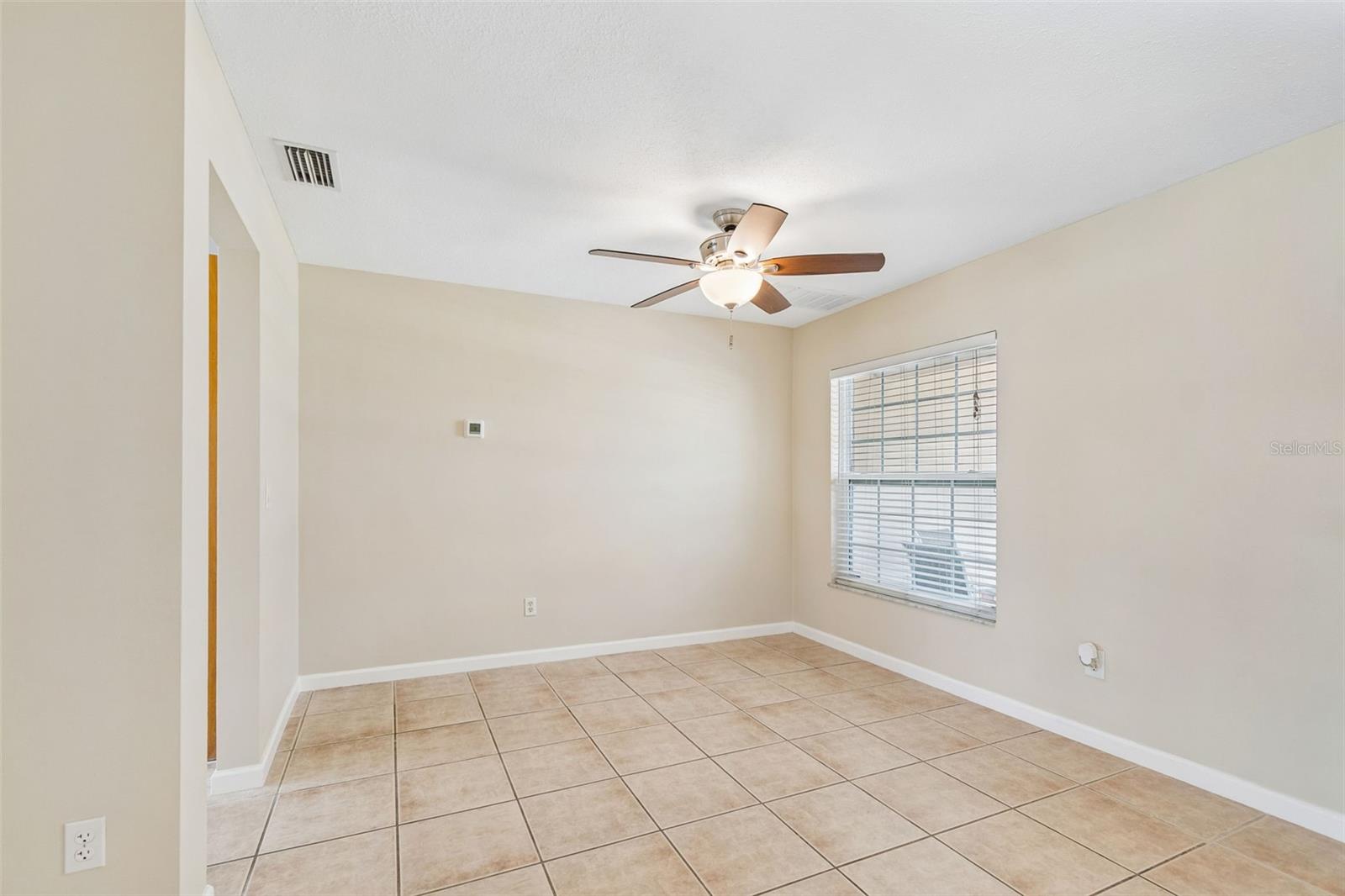 YACHT CLUB ESTATES - Residential