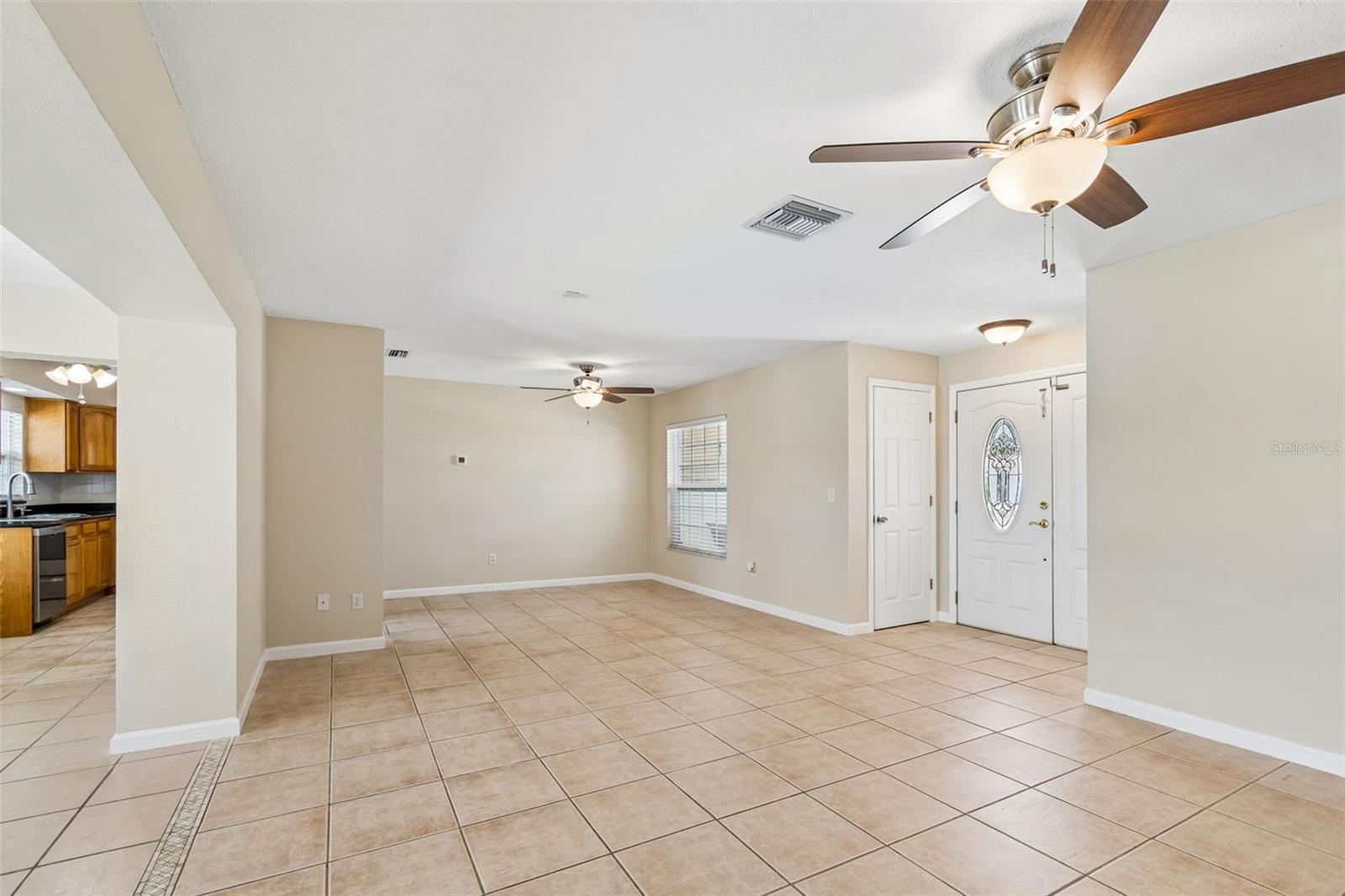 YACHT CLUB ESTATES - Residential