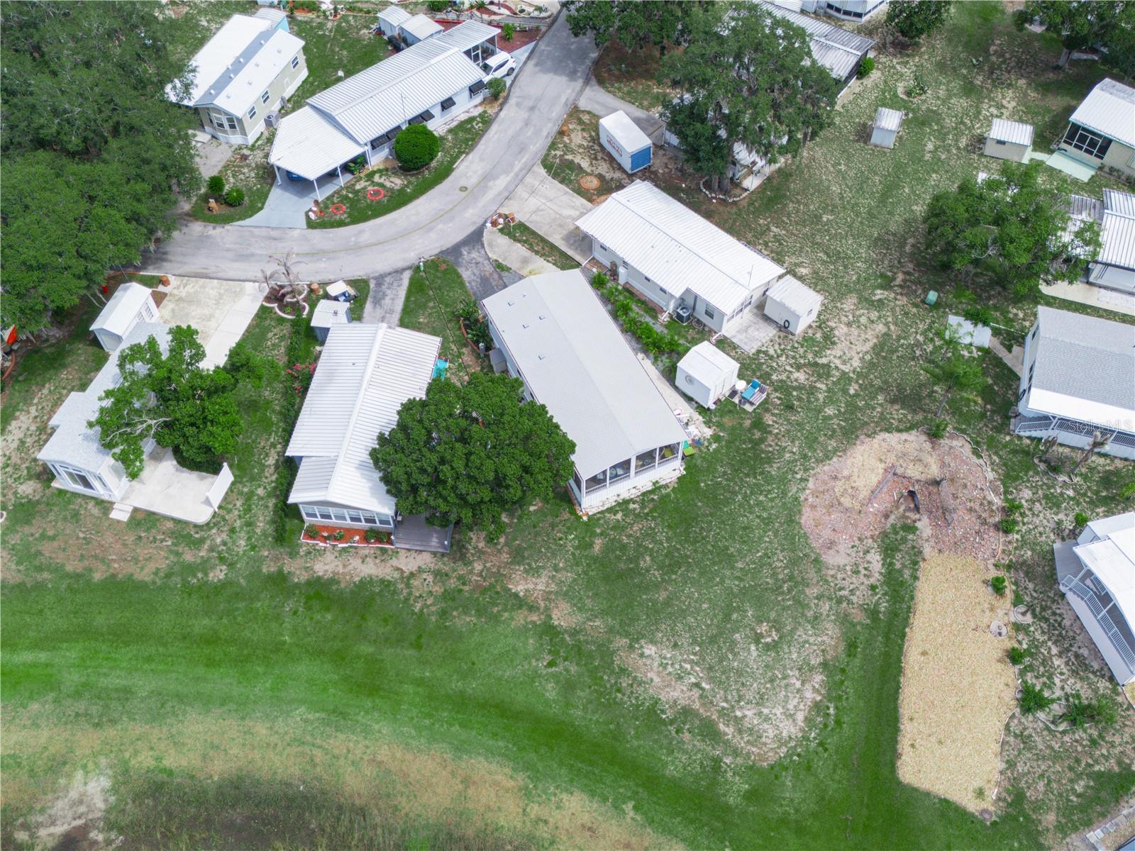 SADDLEBAG LAKE - Residential