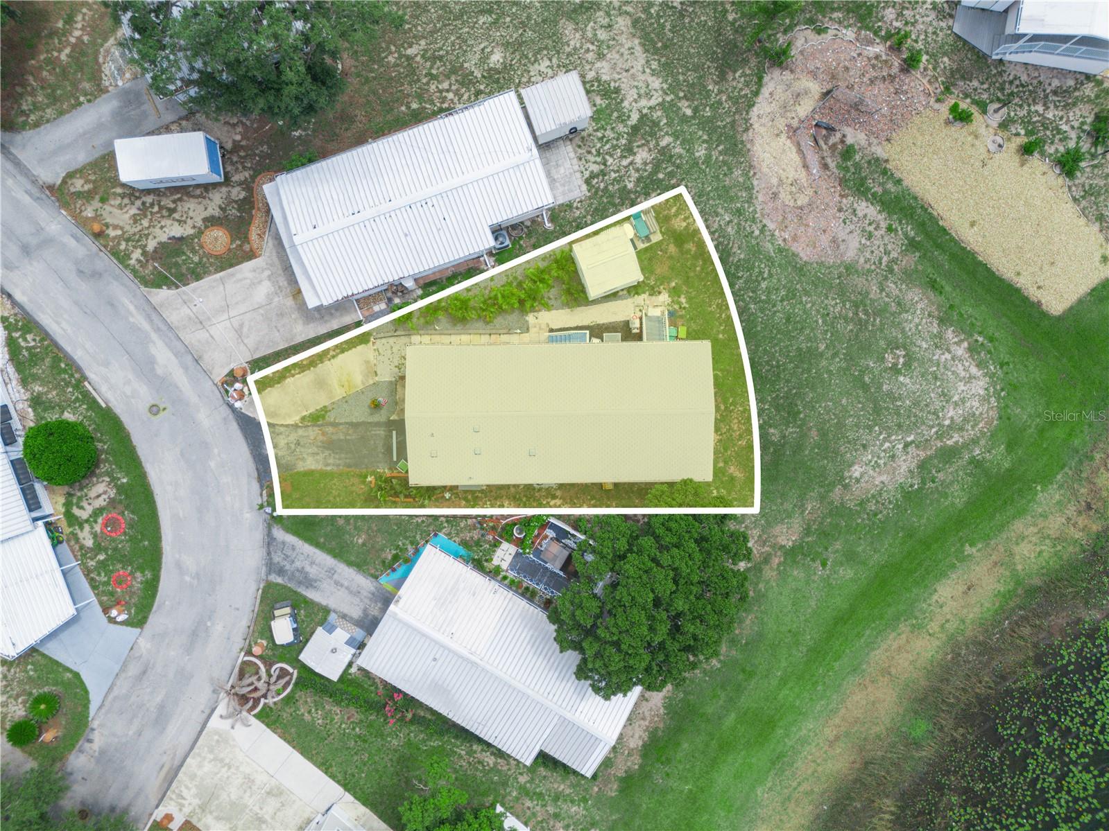SADDLEBAG LAKE - Residential