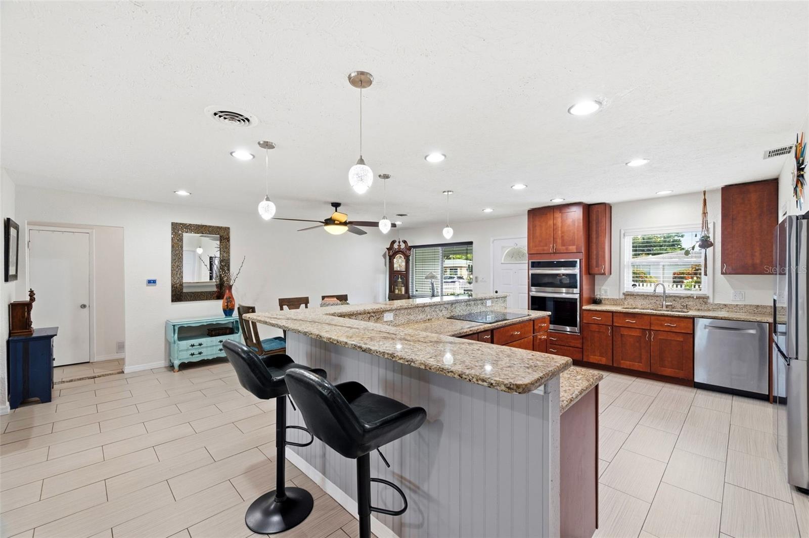 WEST LAKE PASADENA SUB - Residential