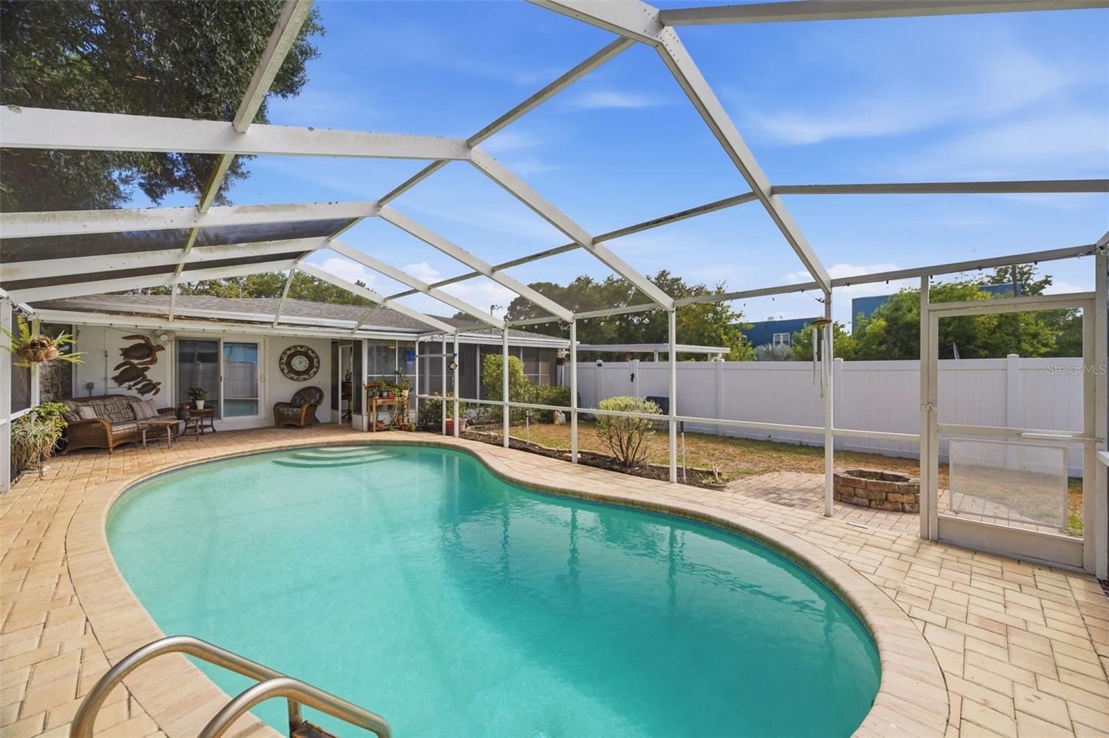 WEST LAKE PASADENA SUB - Residential