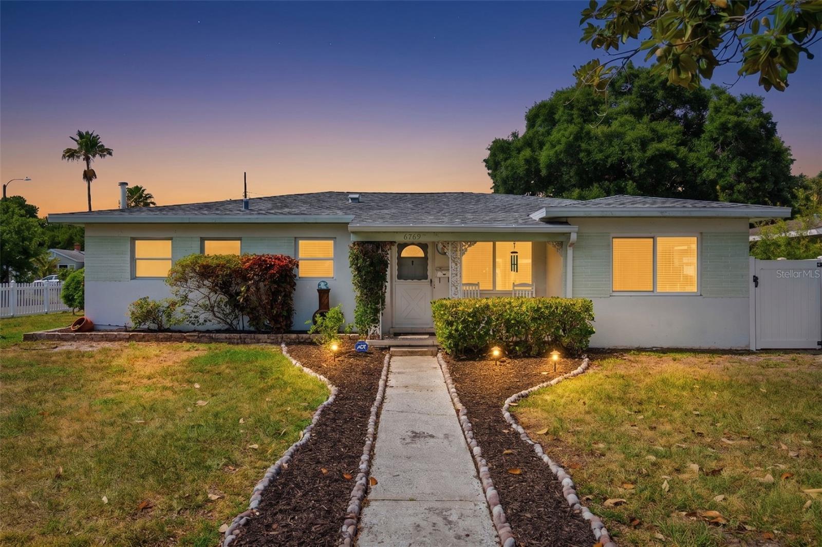 WEST LAKE PASADENA SUB - Residential