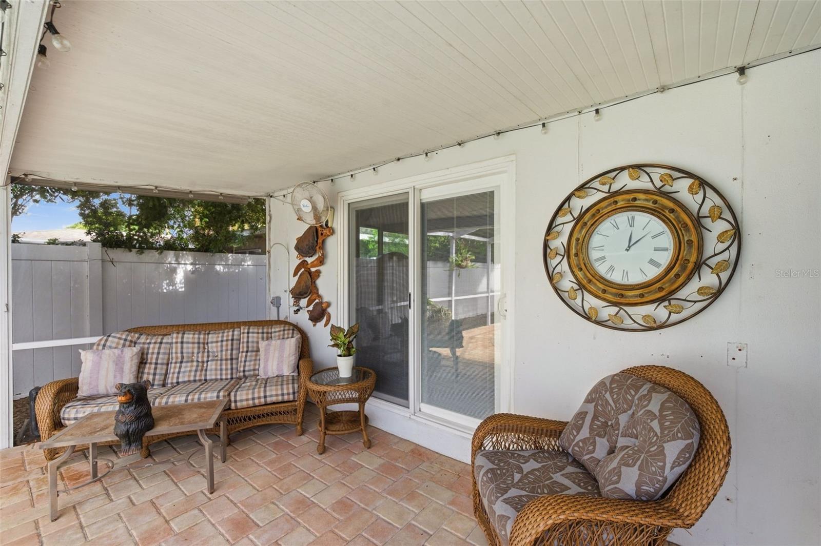 WEST LAKE PASADENA SUB - Residential
