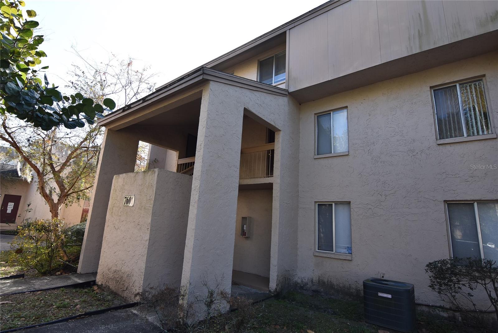 HALF OFF 1st FULL MONTHS RENT! Ground floor condo, conveniently located steps from the pool! Other features include an open floor plan with the dining room/living room combined, tub/shower combo, and a screened porch with storage closet. No washer and dryer. HOA may take up to 30 days for approval.
Community has On Site Laundry Facility. Super location to USF, Hospitals, dining, shopping and major roads. Call today for an appointment!
Community Features: Clubhouse, 2 Pools, Tennis Courts, Playground and On-Site Laundry Facility

EQUAL HOUSING OPPORTUNITY