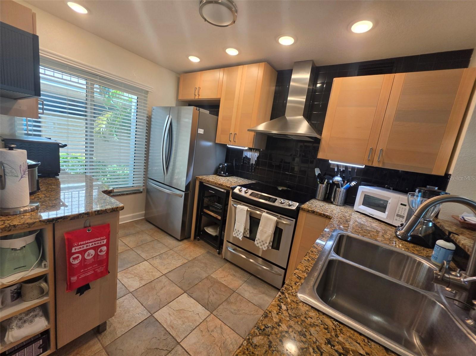 BAHIA DEL MAR II - Residential Lease