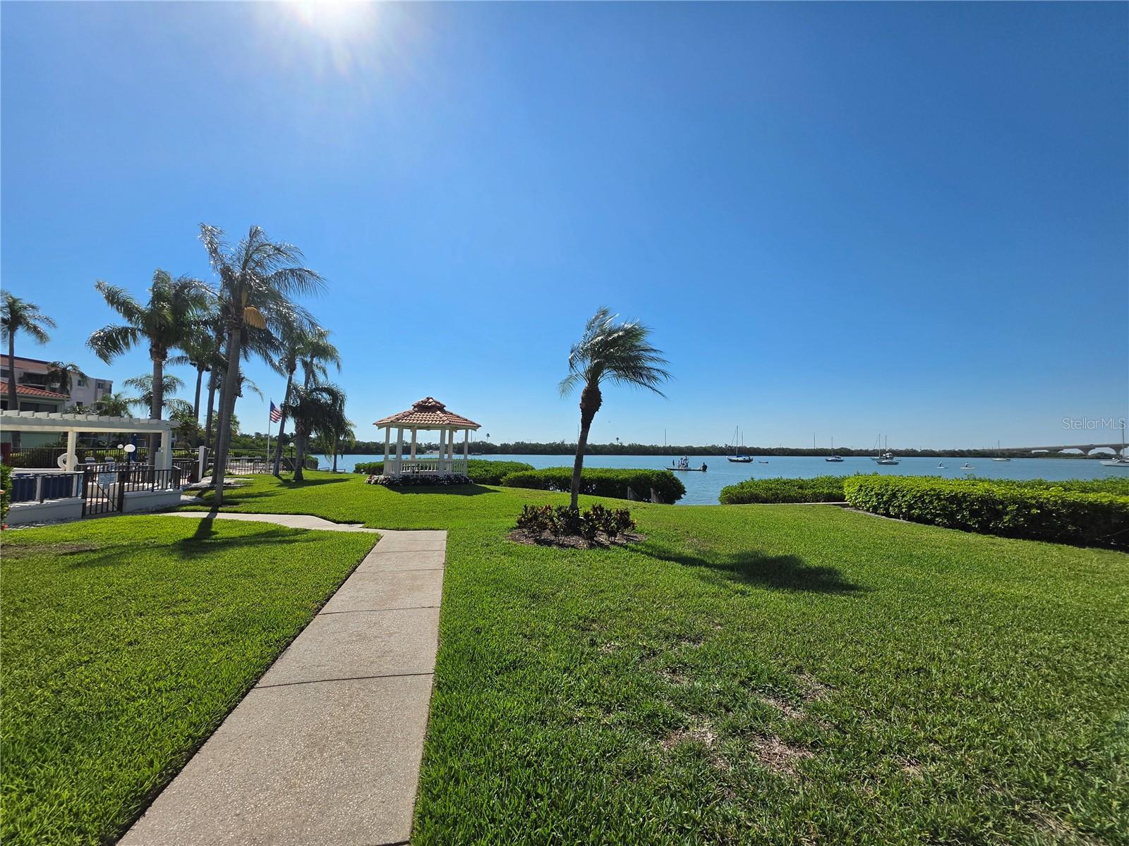 BAHIA DEL MAR II - Residential Lease