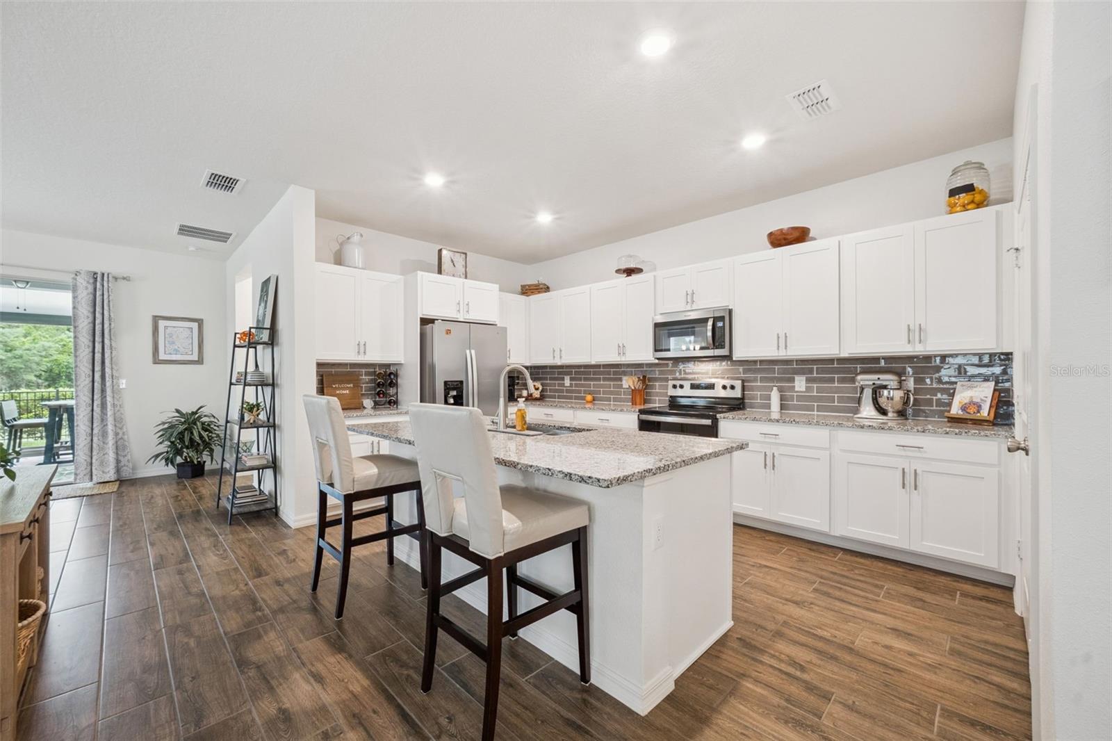 SANCTUARY - Residential