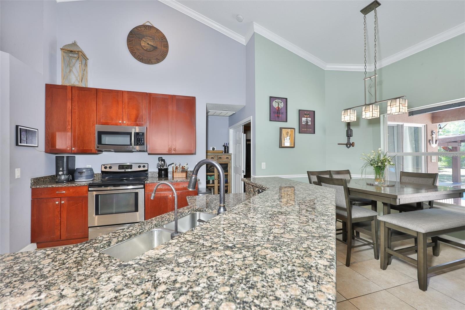 SUNDANCE UNIT 4 - Residential