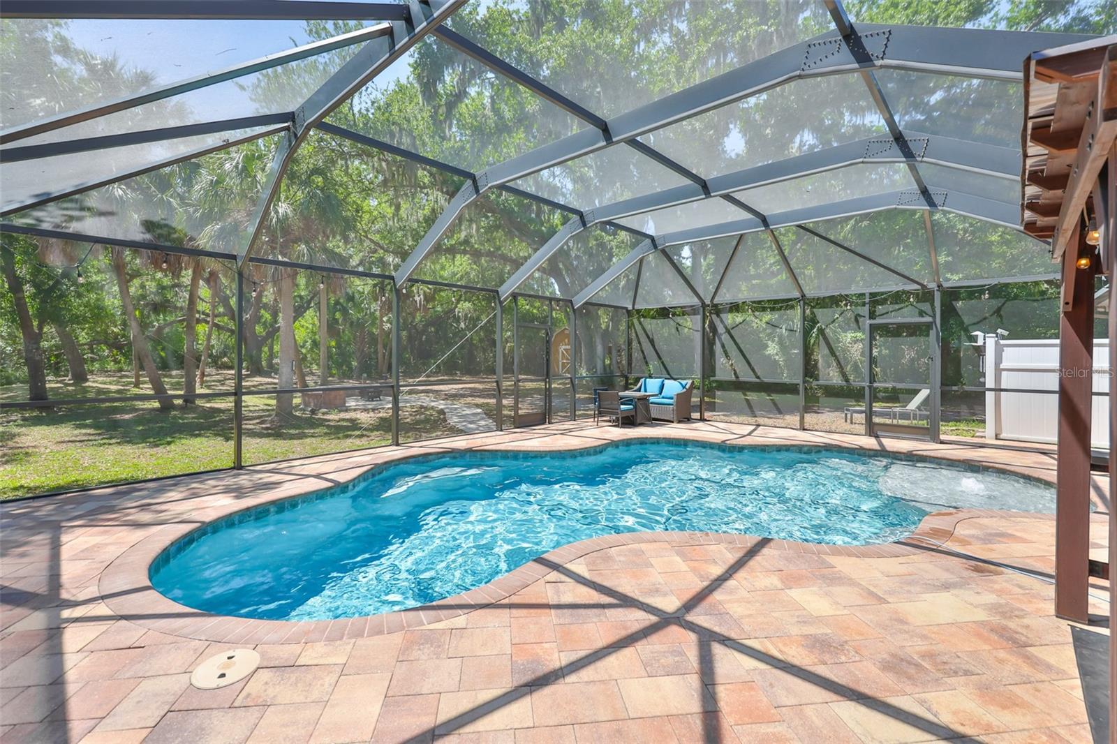 SUNDANCE UNIT 4 - Residential