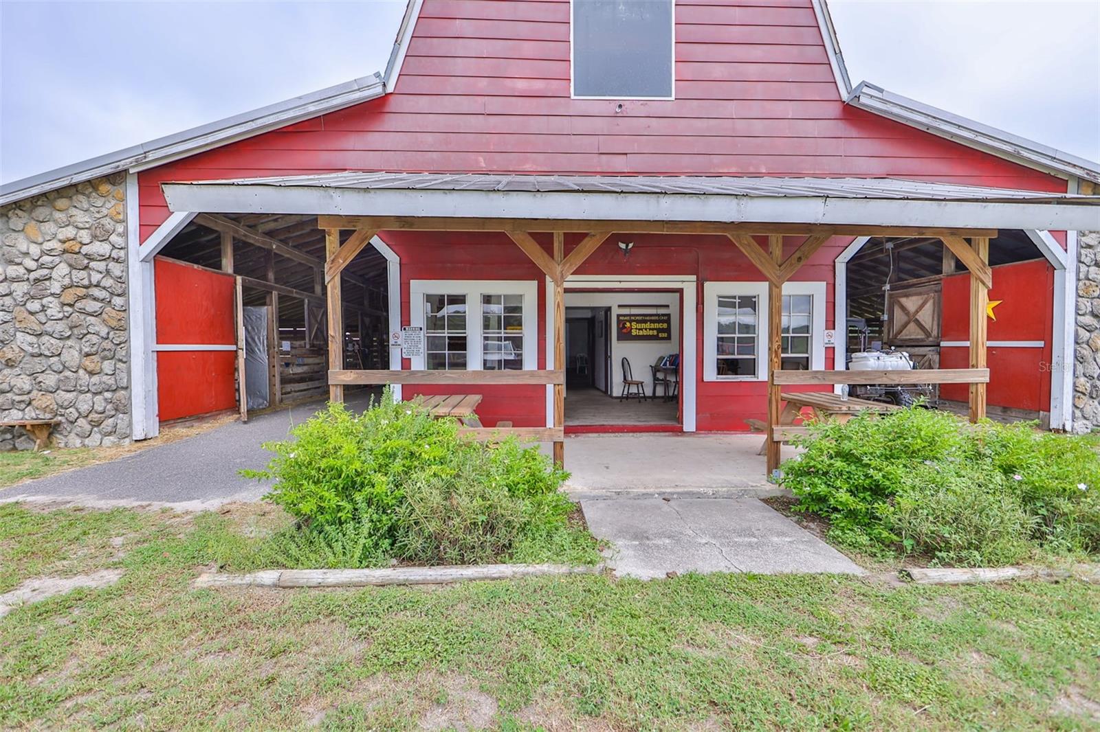 SUNDANCE UNIT 4 - Residential
