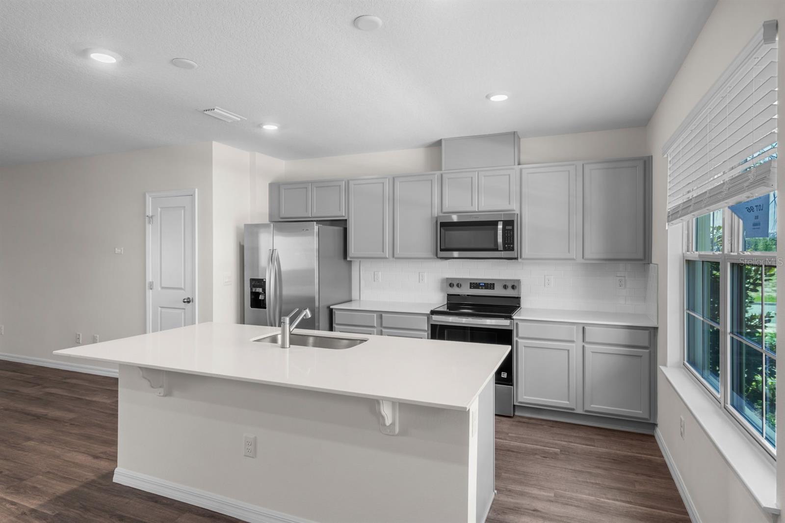 WATERLEIGH - Residential