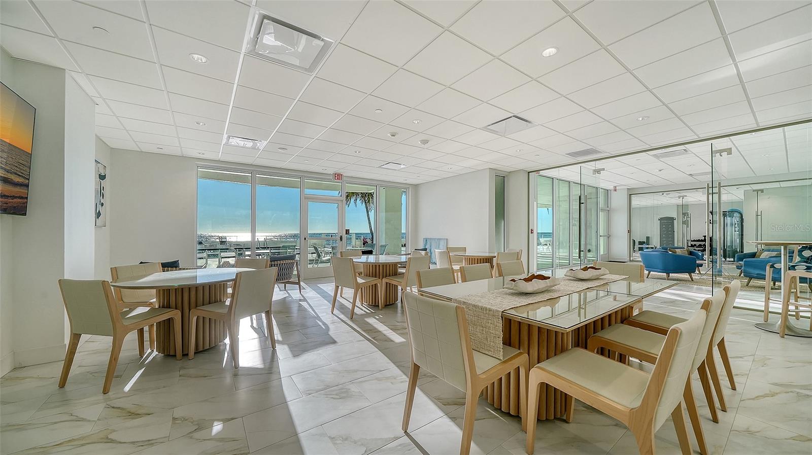 KEY TOWER SOUTH - Residential