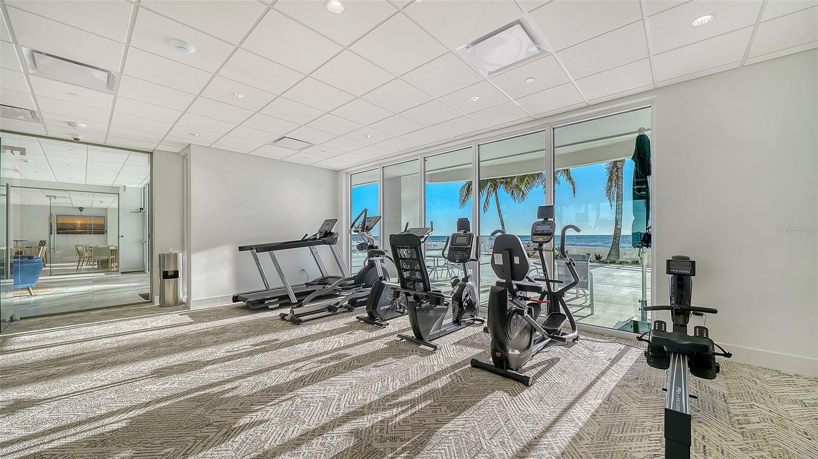 KEY TOWER SOUTH - Residential