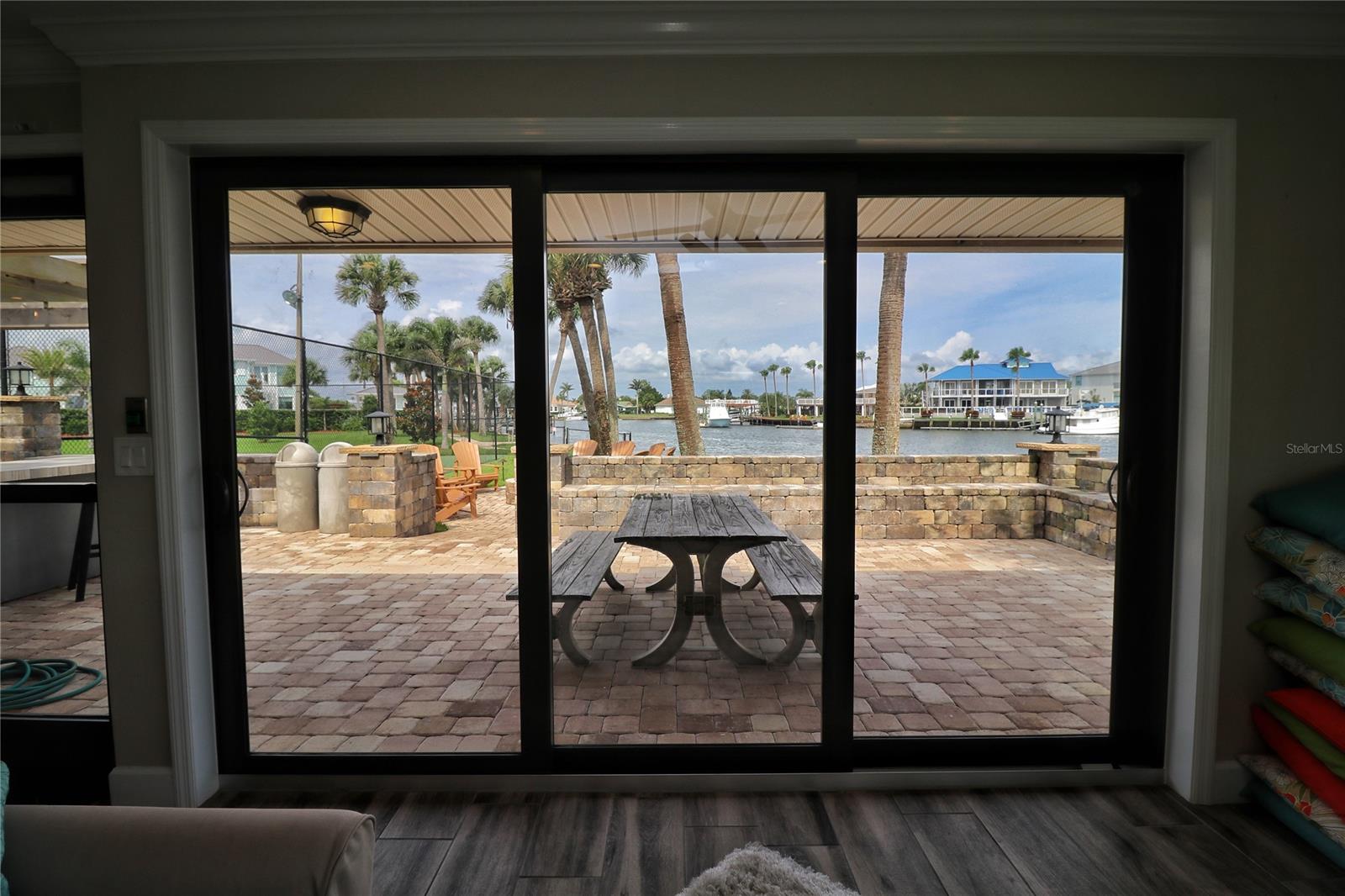 Diamond Head Point Condo - Residential