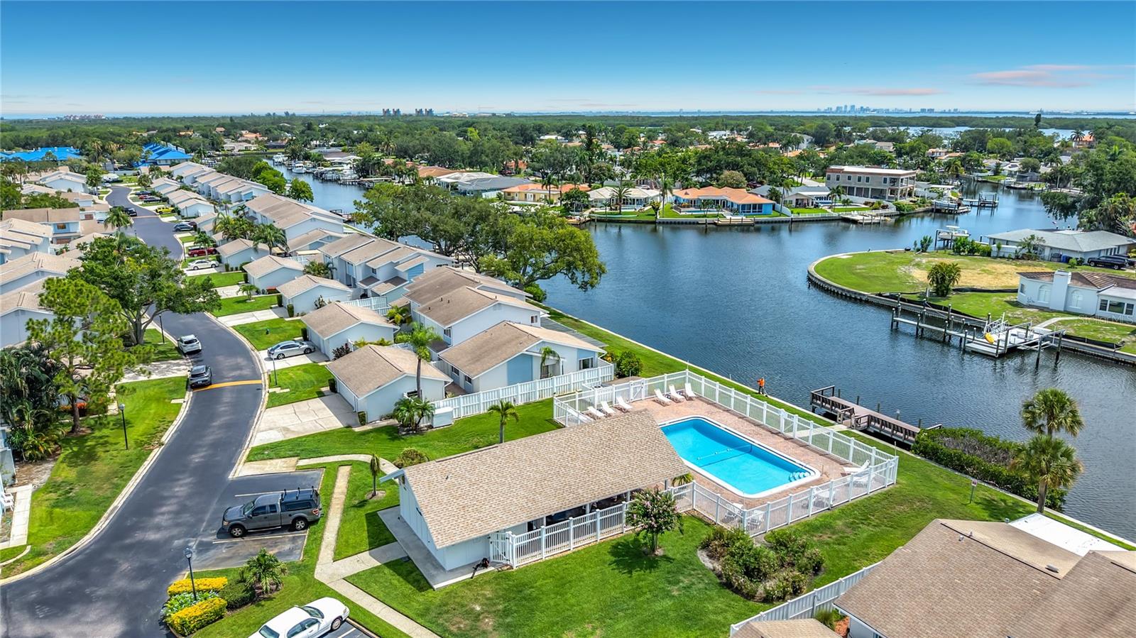 MARINERS PASS - Residential